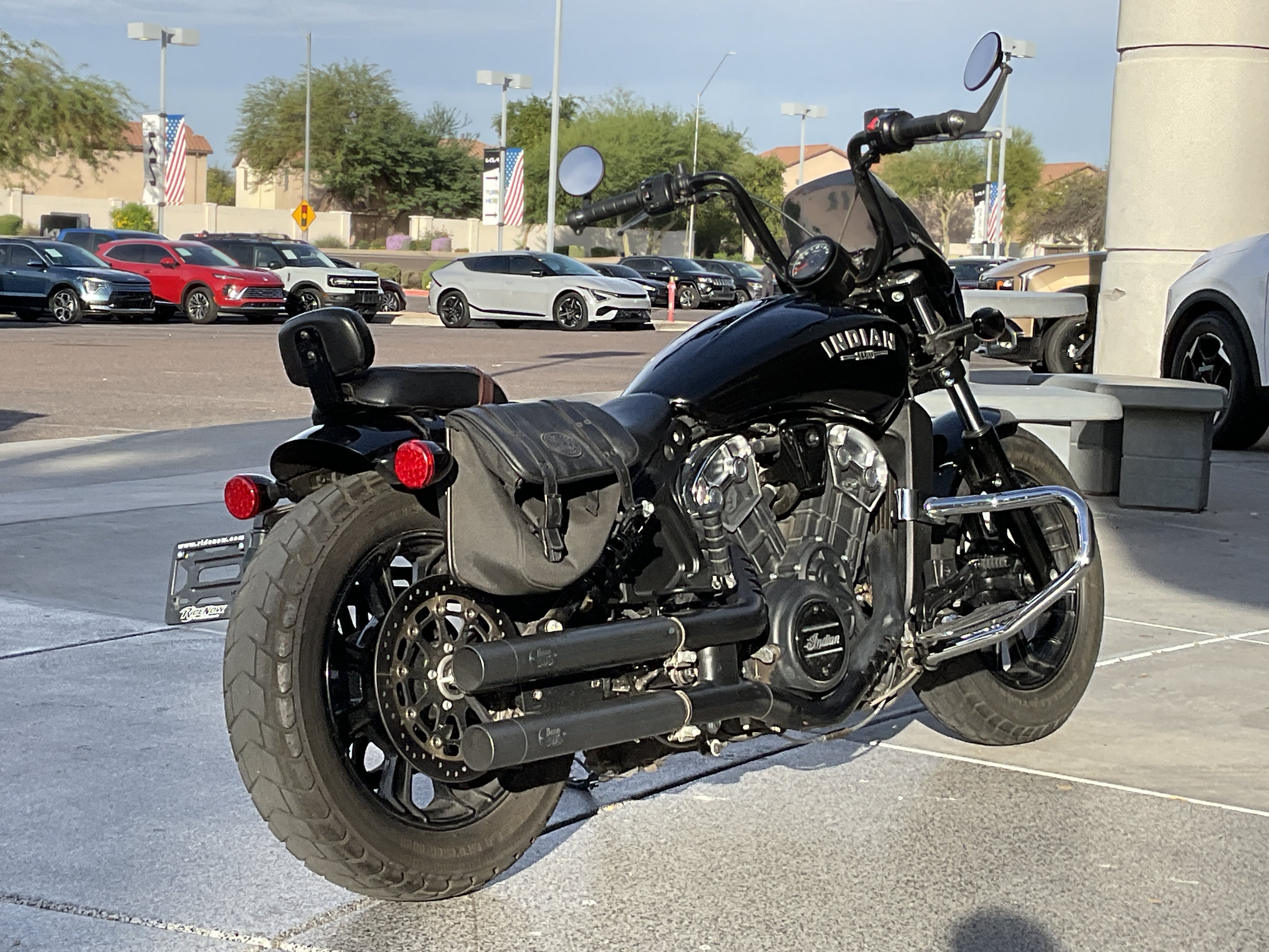 2022 Indian Scout Bobber SCOUT TONS OF EXTRAS