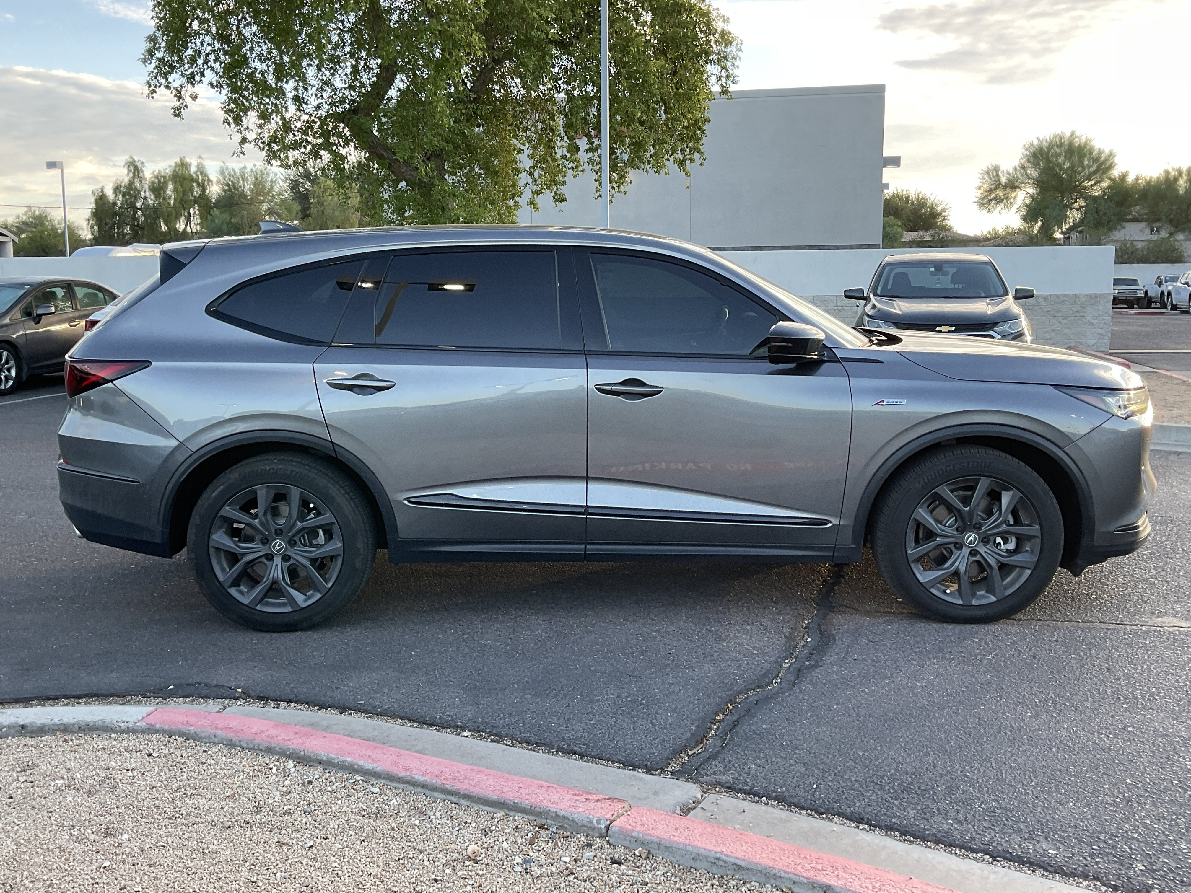 2023 Acura MDX w/A-Spec Package