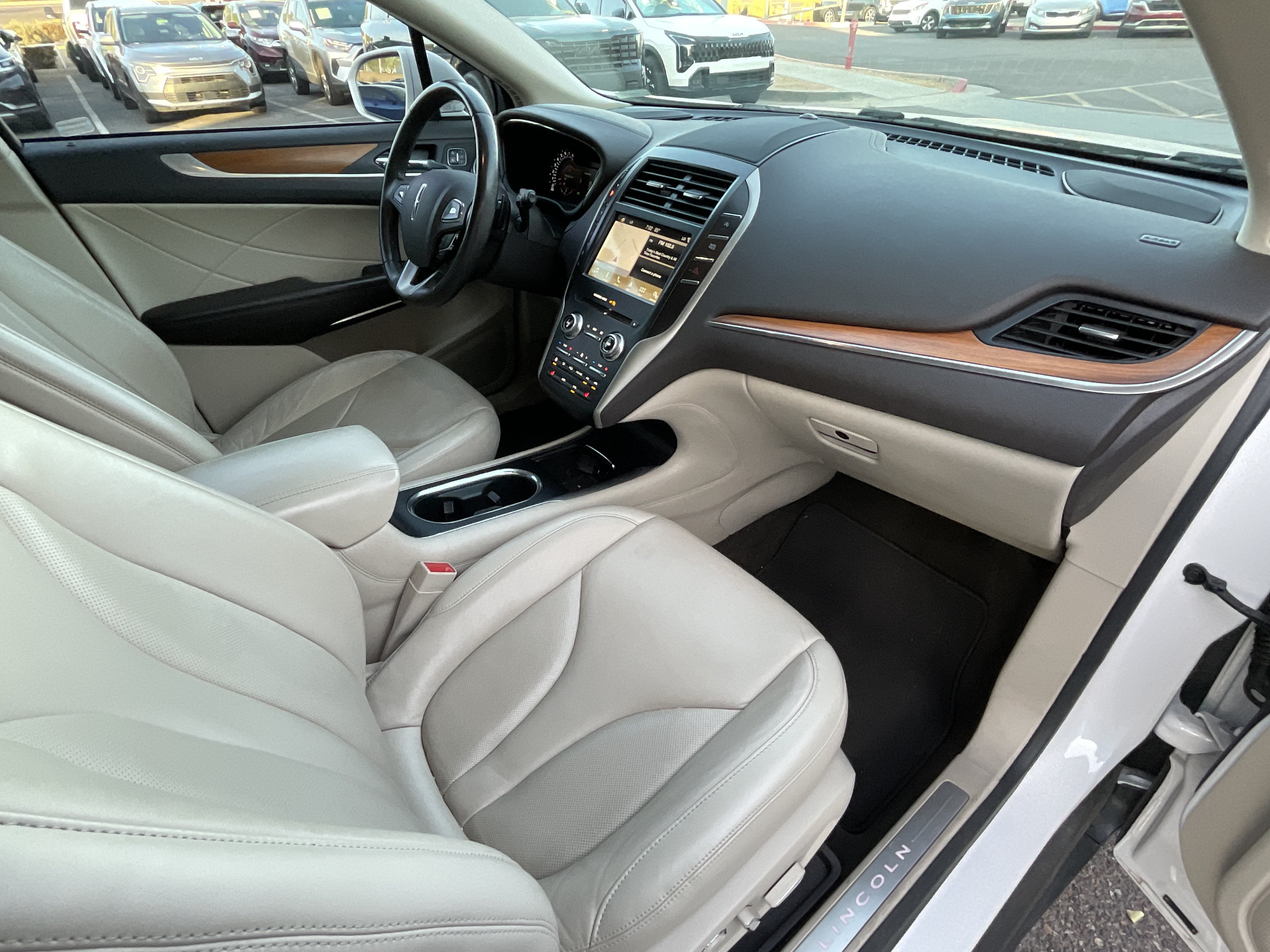 2019 Lincoln MKC Select