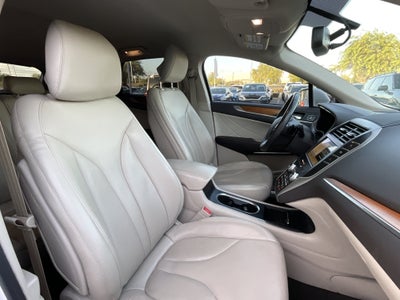 2019 Lincoln MKC Select