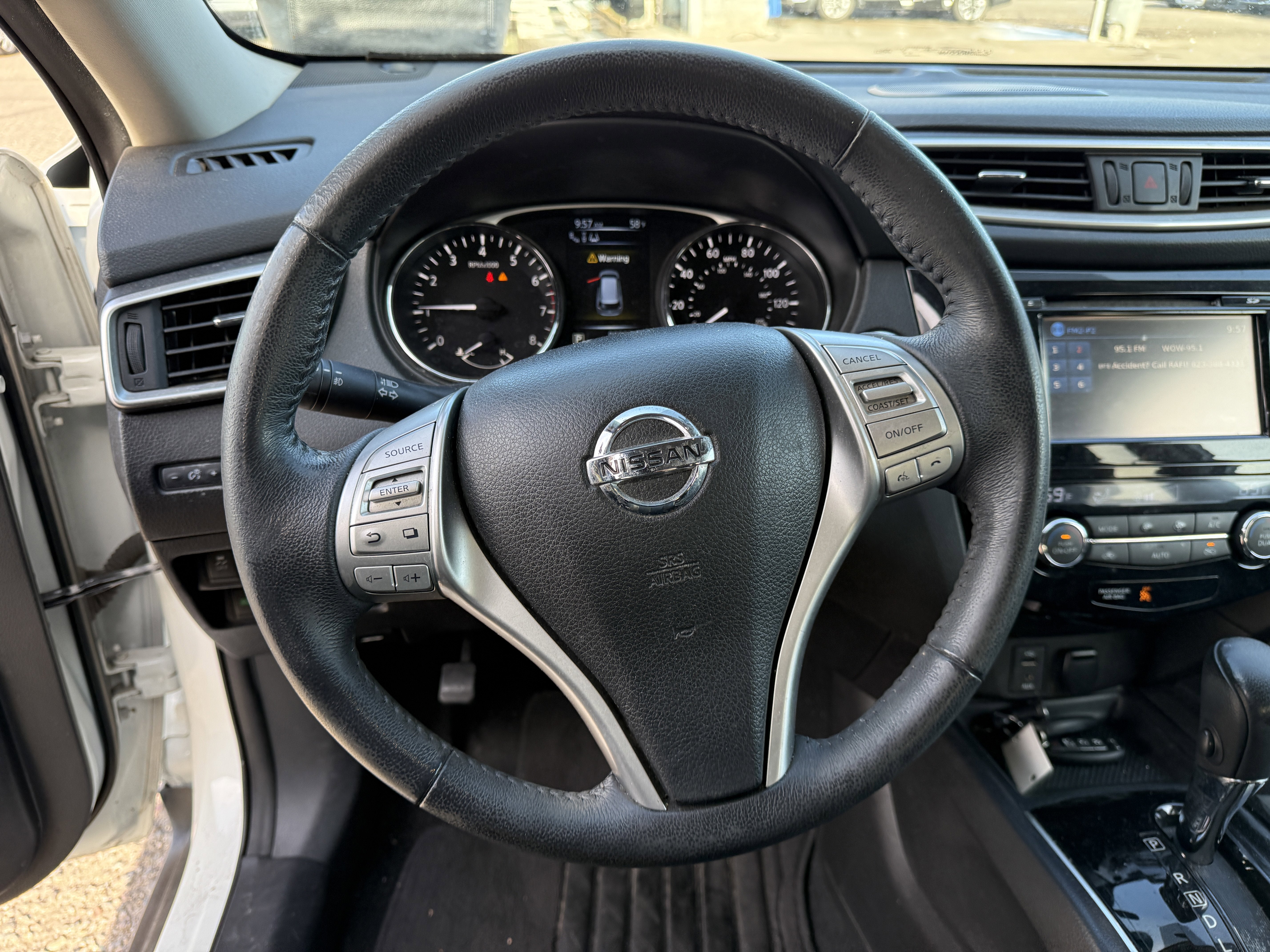 2015 Nissan Rogue S