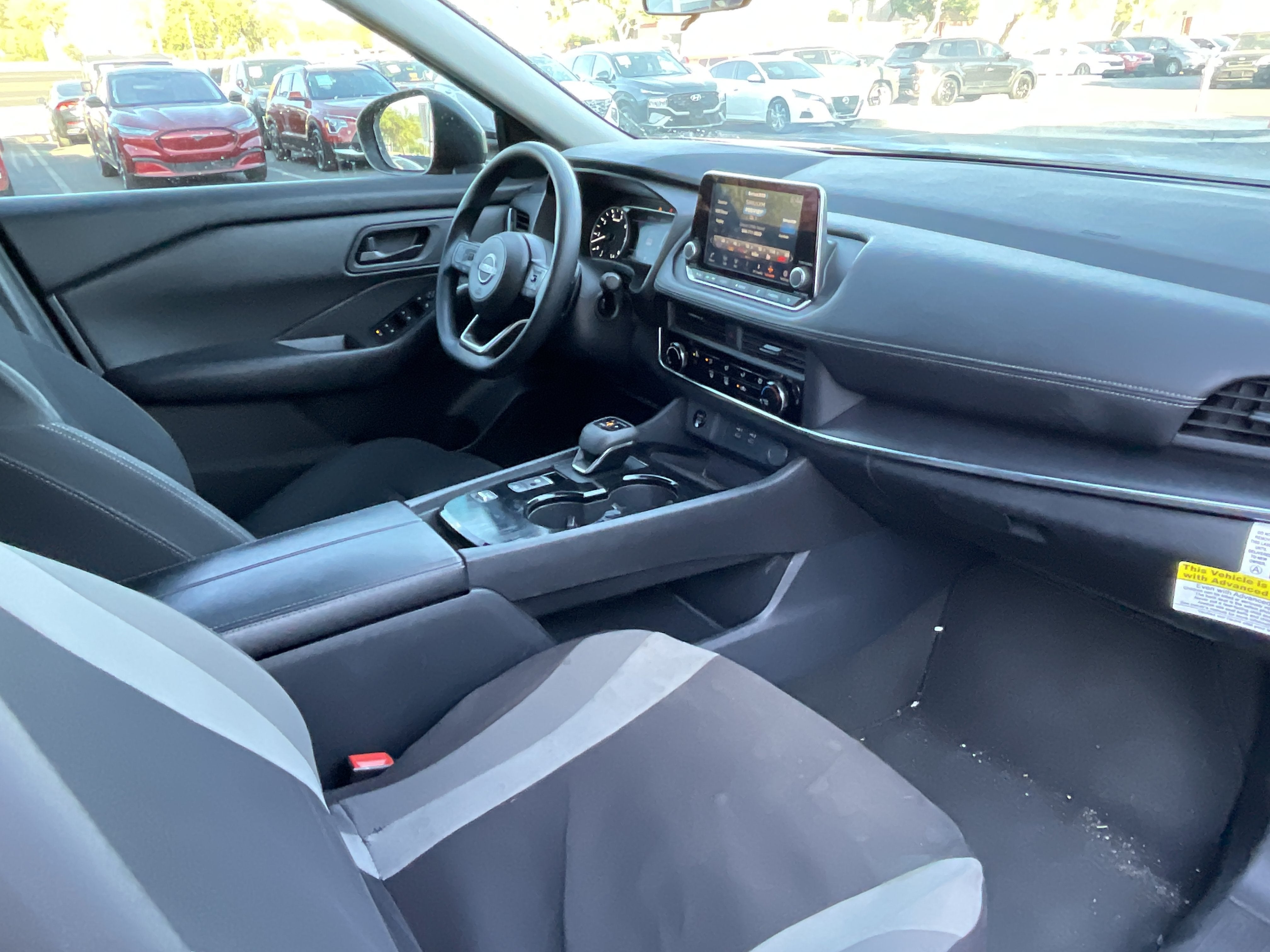 2024 Nissan Rogue S**CF CERT 1 OWNER**