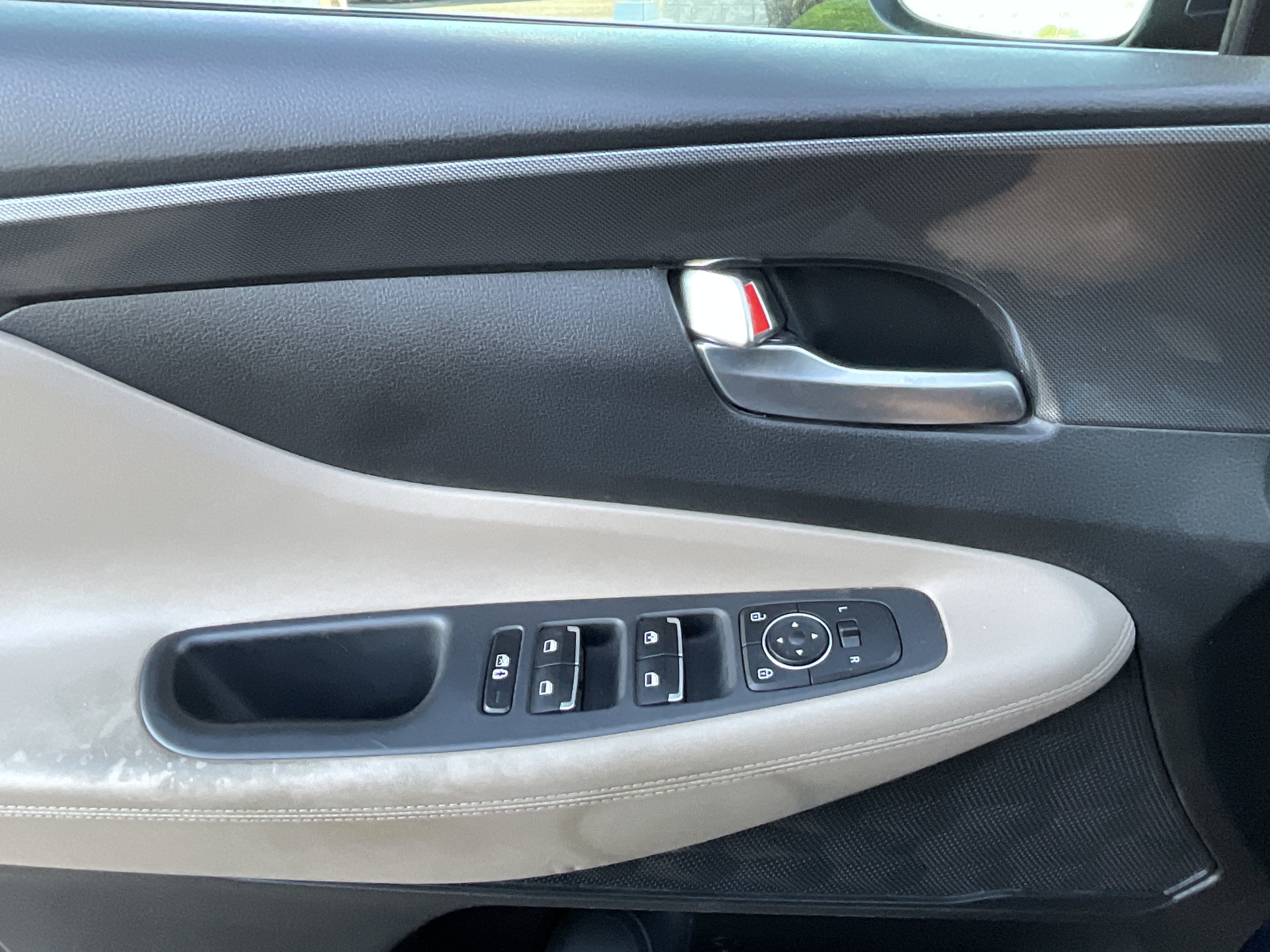 2022 Hyundai Santa Fe SE