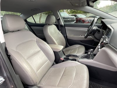 2020 Hyundai Elantra Limited