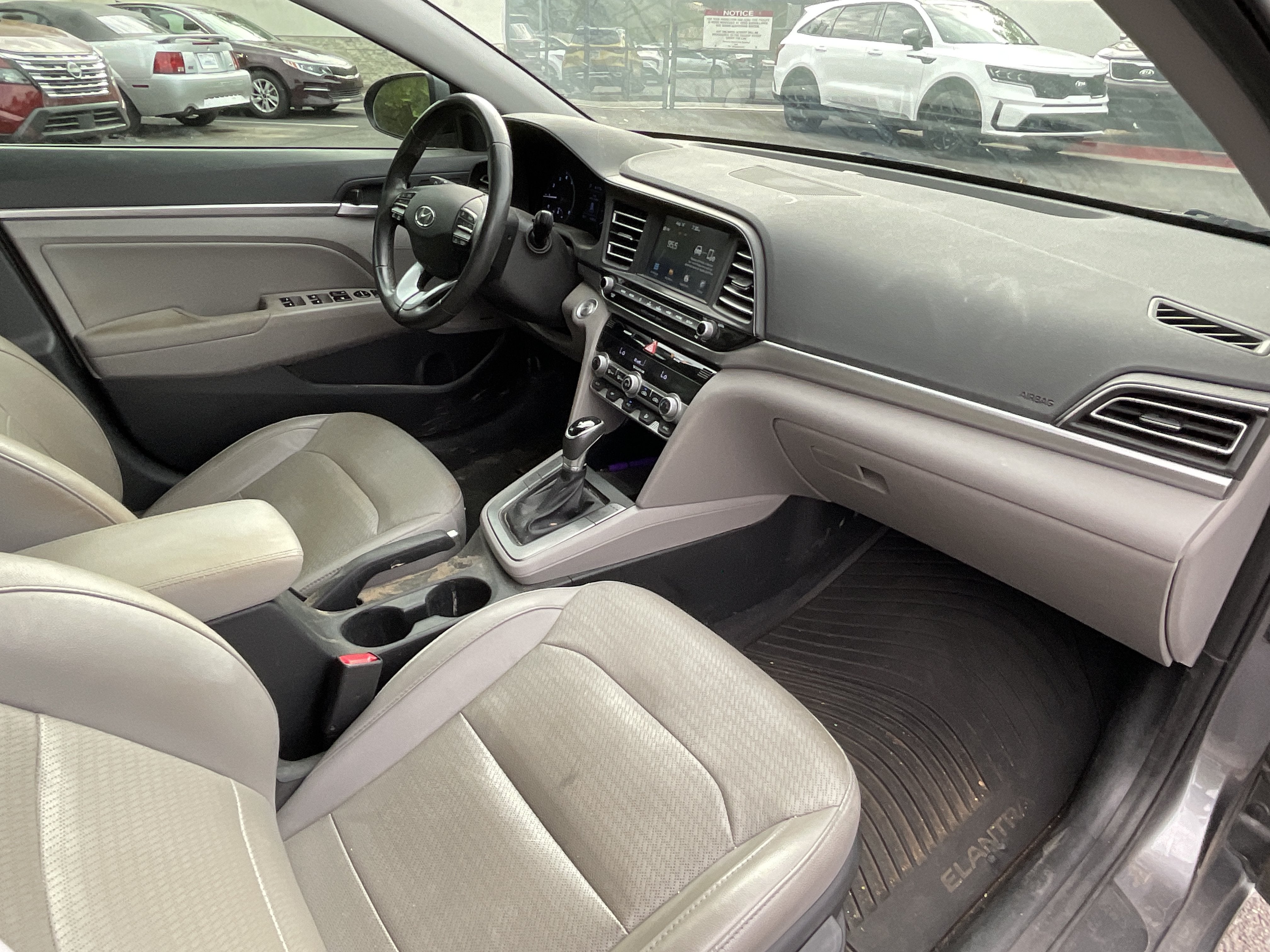 2020 Hyundai Elantra Limited