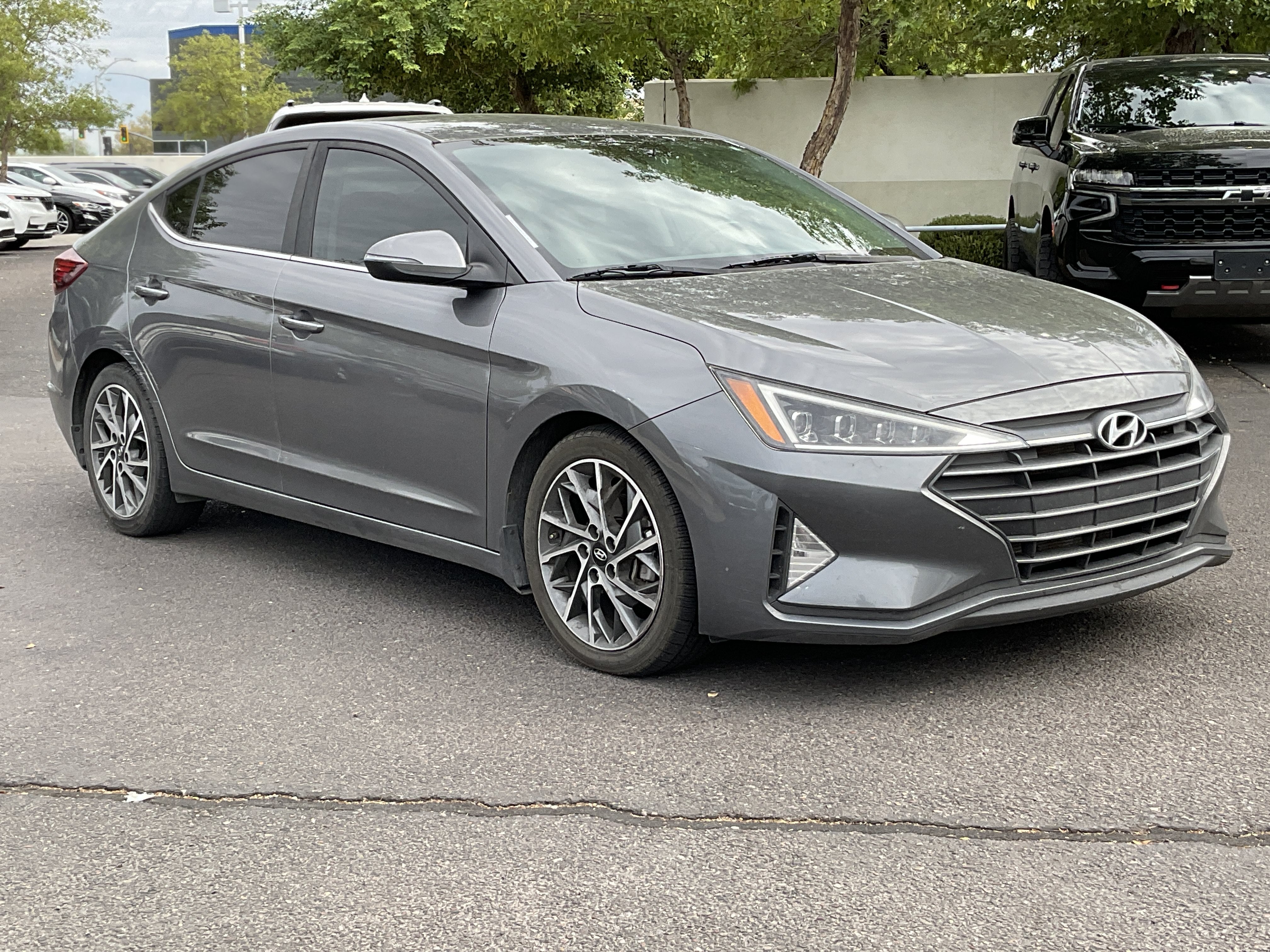 2020 Hyundai Elantra Limited
