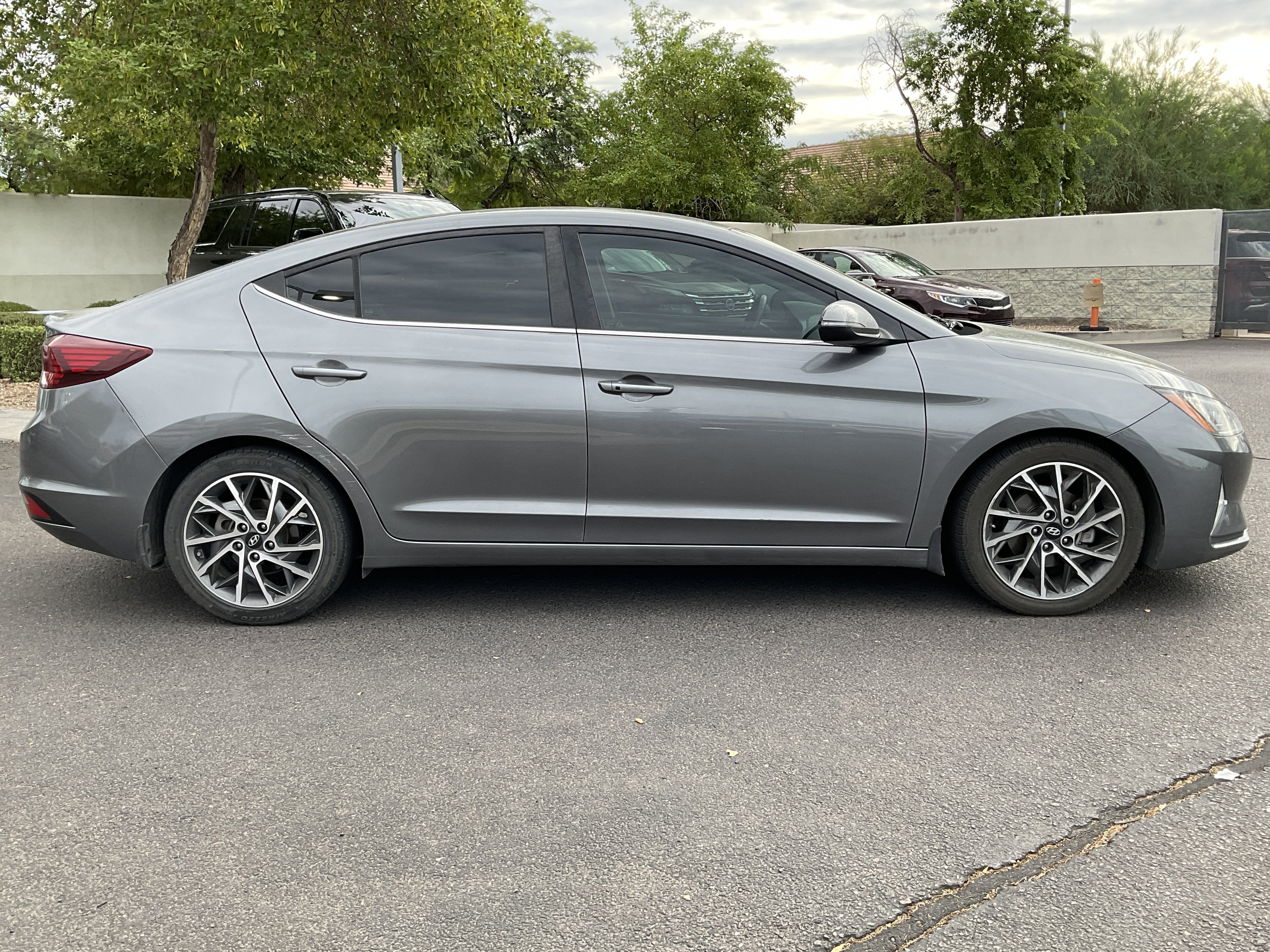 2020 Hyundai Elantra Limited