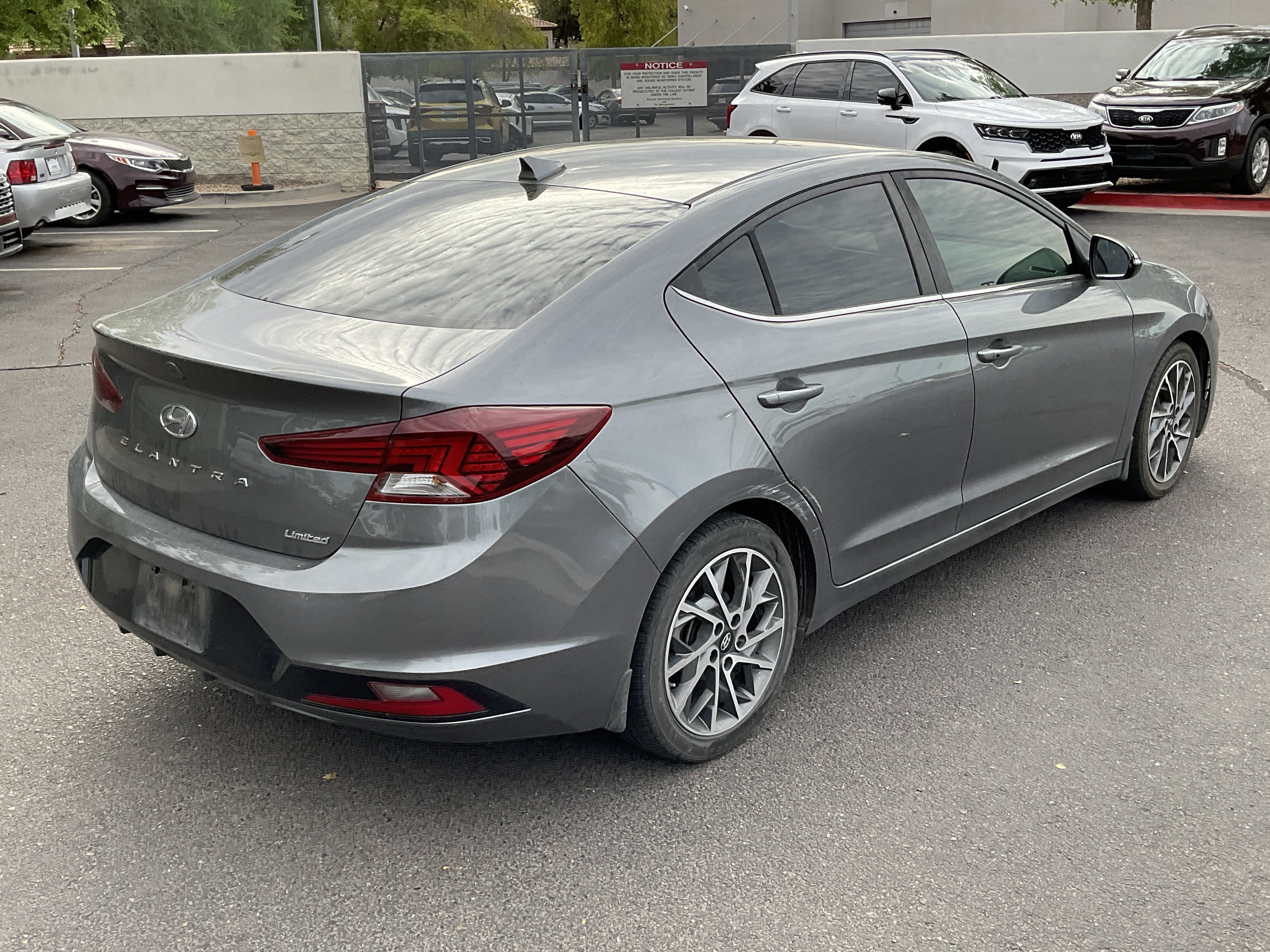 2020 Hyundai Elantra Limited