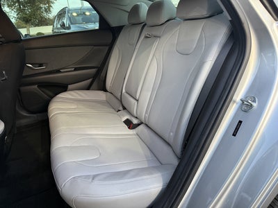 2022 Hyundai Elantra Limited* 1 OWNER, CLN CARFAX