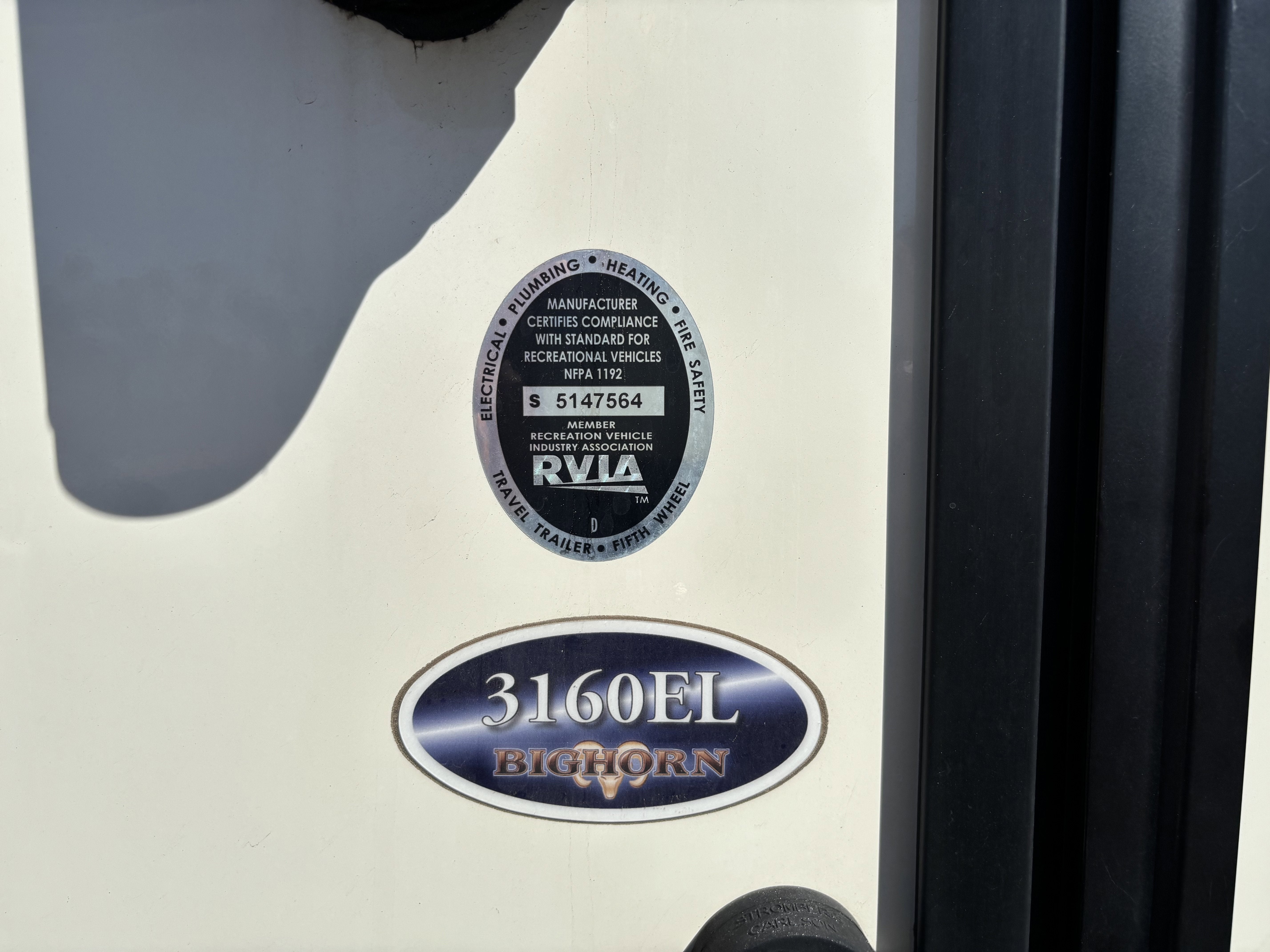 2019 HEARTLAND BIGHORN 3160EL LOADED