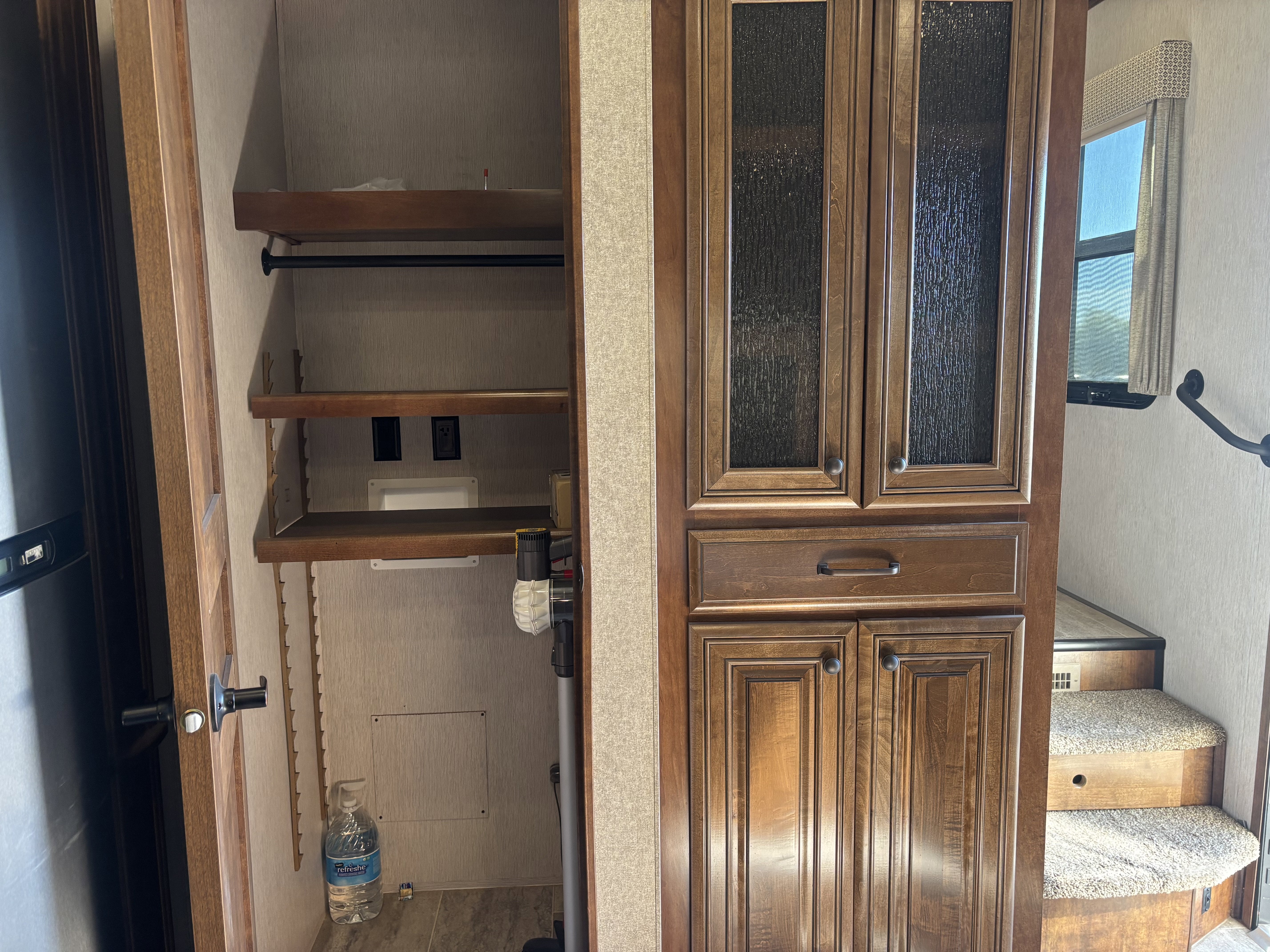 2019 HEARTLAND BIGHORN 3160EL LOADED