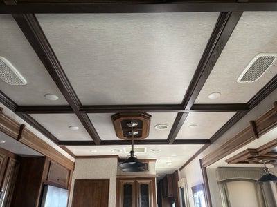 2019 HEARTLAND BIGHORN 3160EL LOADED