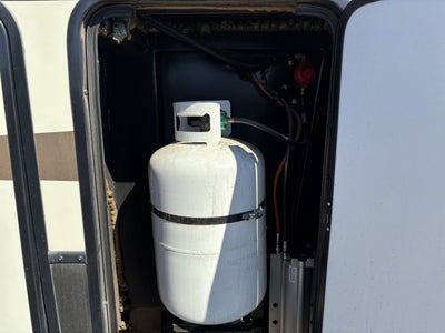 2019 HEARTLAND BIGHORN 3160EL LOADED