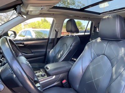 2020 Toyota Highlander Platinum
