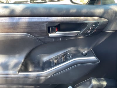 2020 Toyota Highlander Platinum