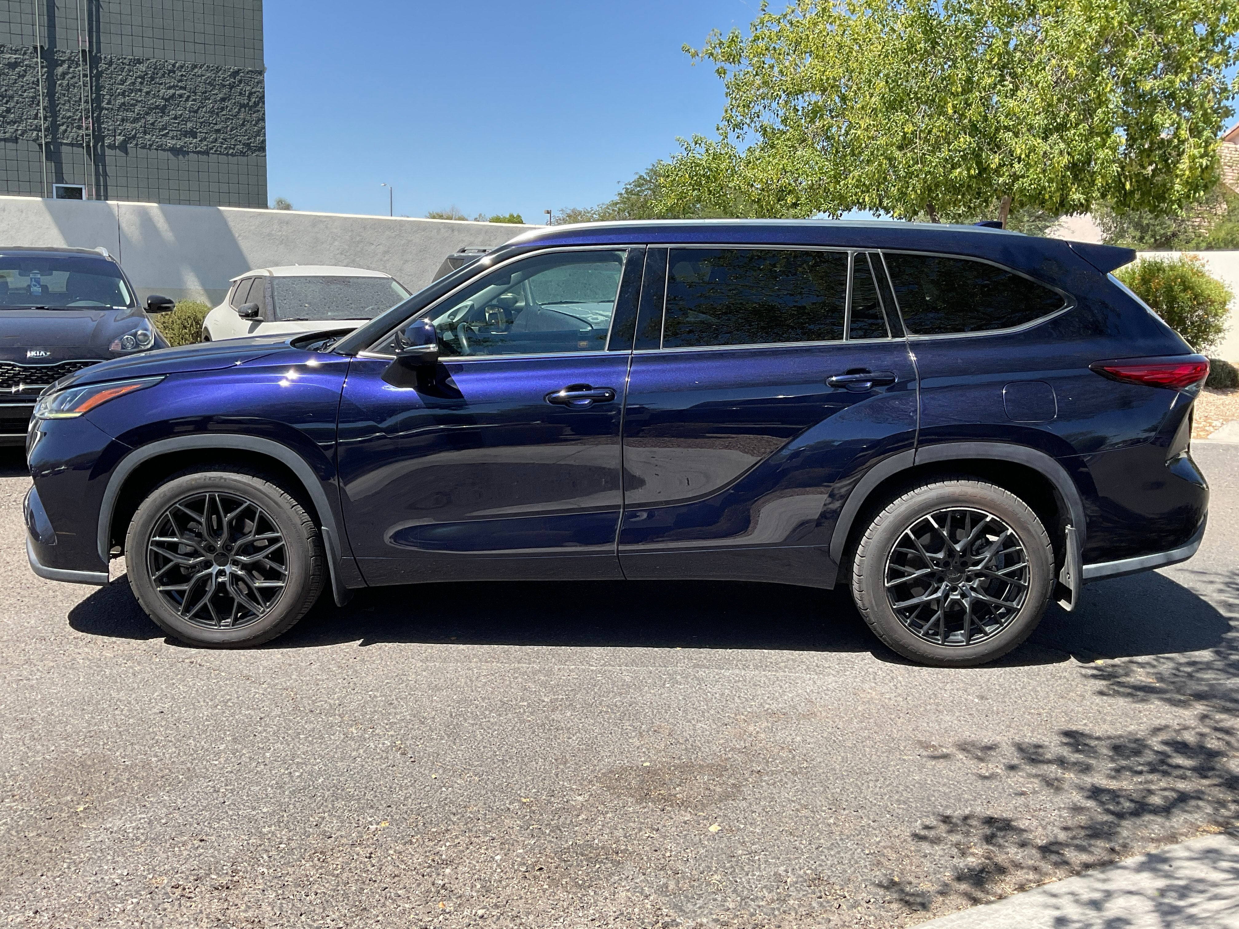 2020 Toyota Highlander Platinum