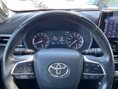 2020 Toyota Highlander Platinum