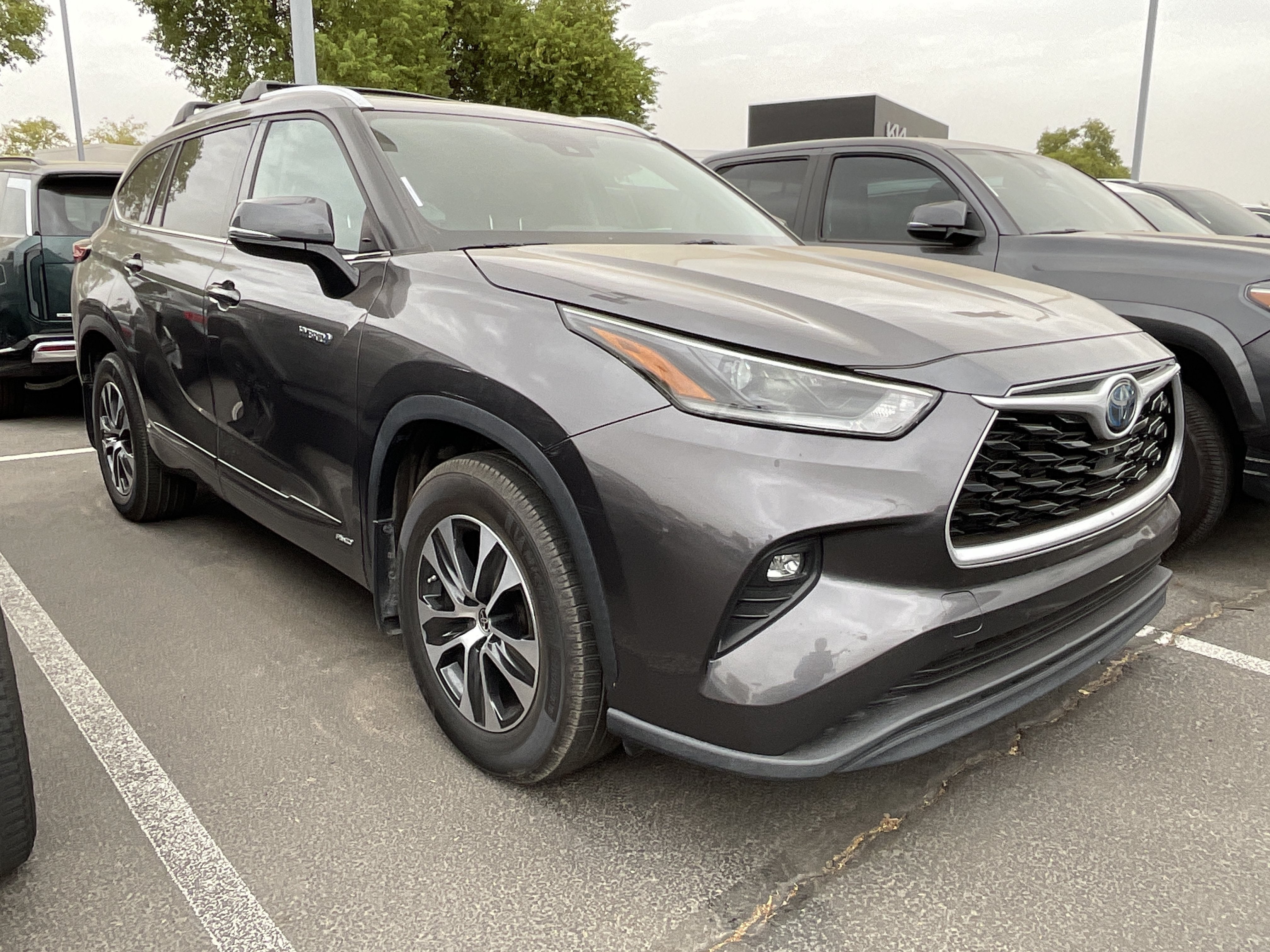 2021 Toyota Highlander Hybrid XLE