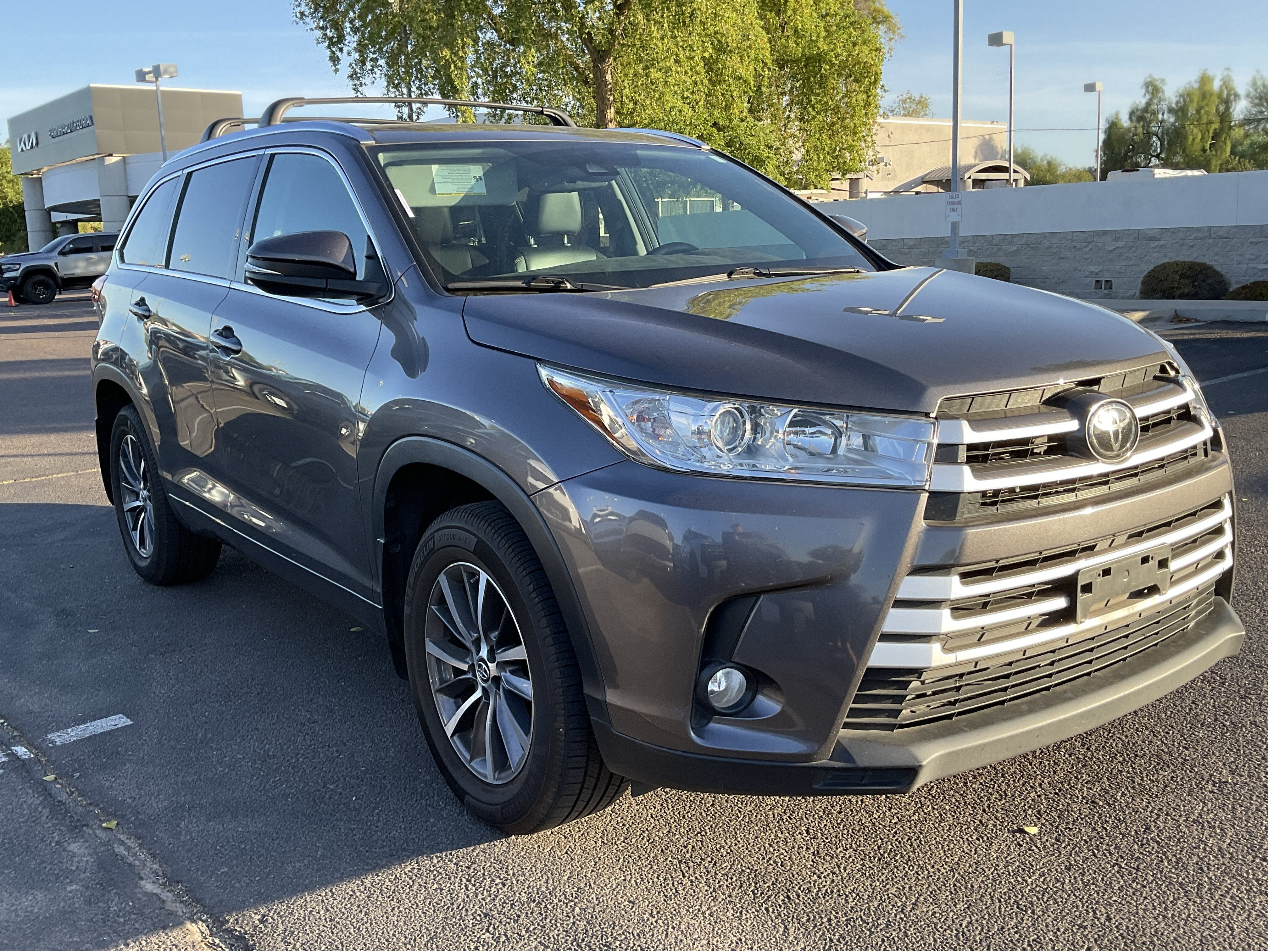 2017 Toyota Highlander XLE**1 OWNER CLN CF**