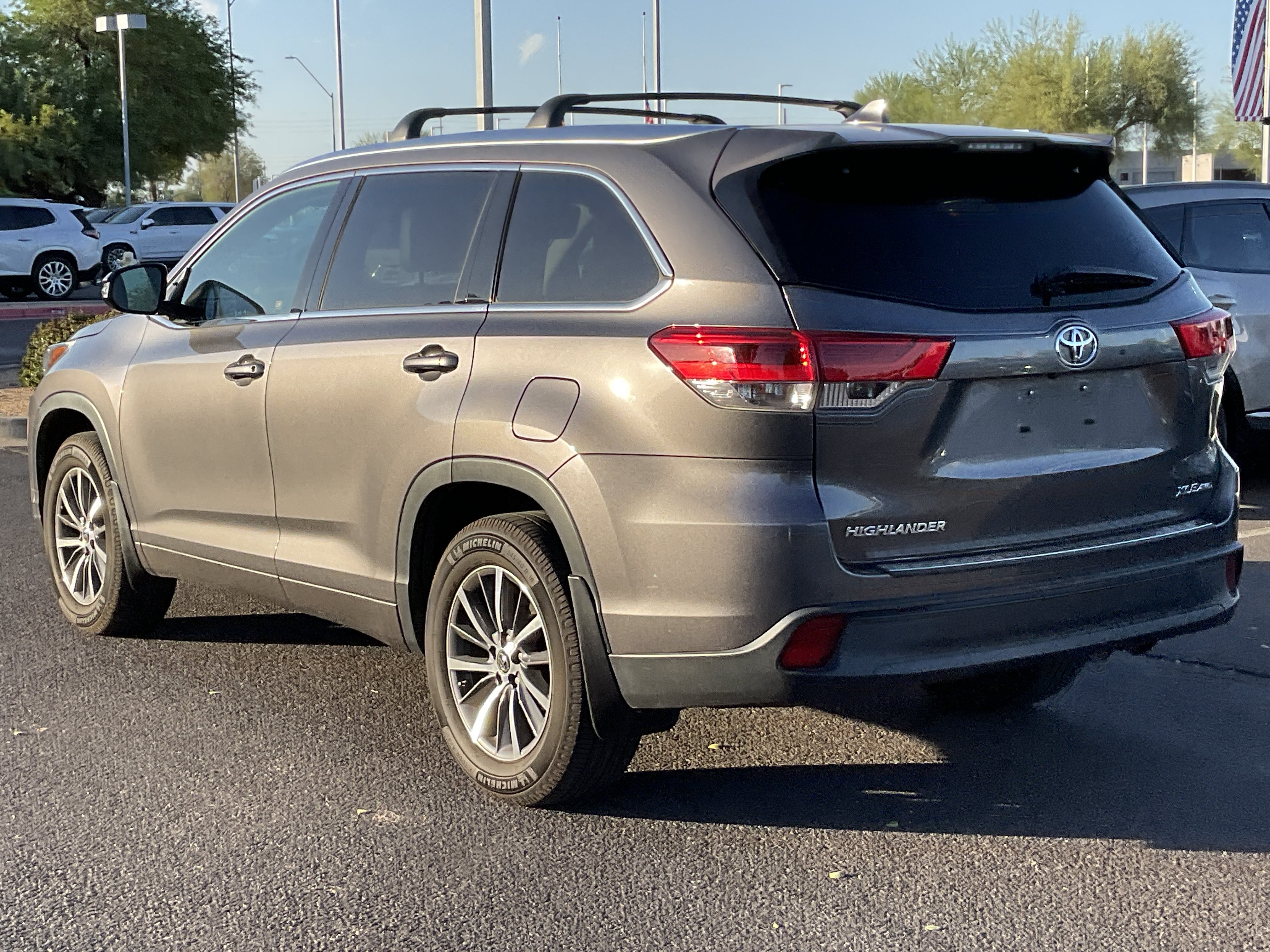 2017 Toyota Highlander XLE**1 OWNER CLN CF**