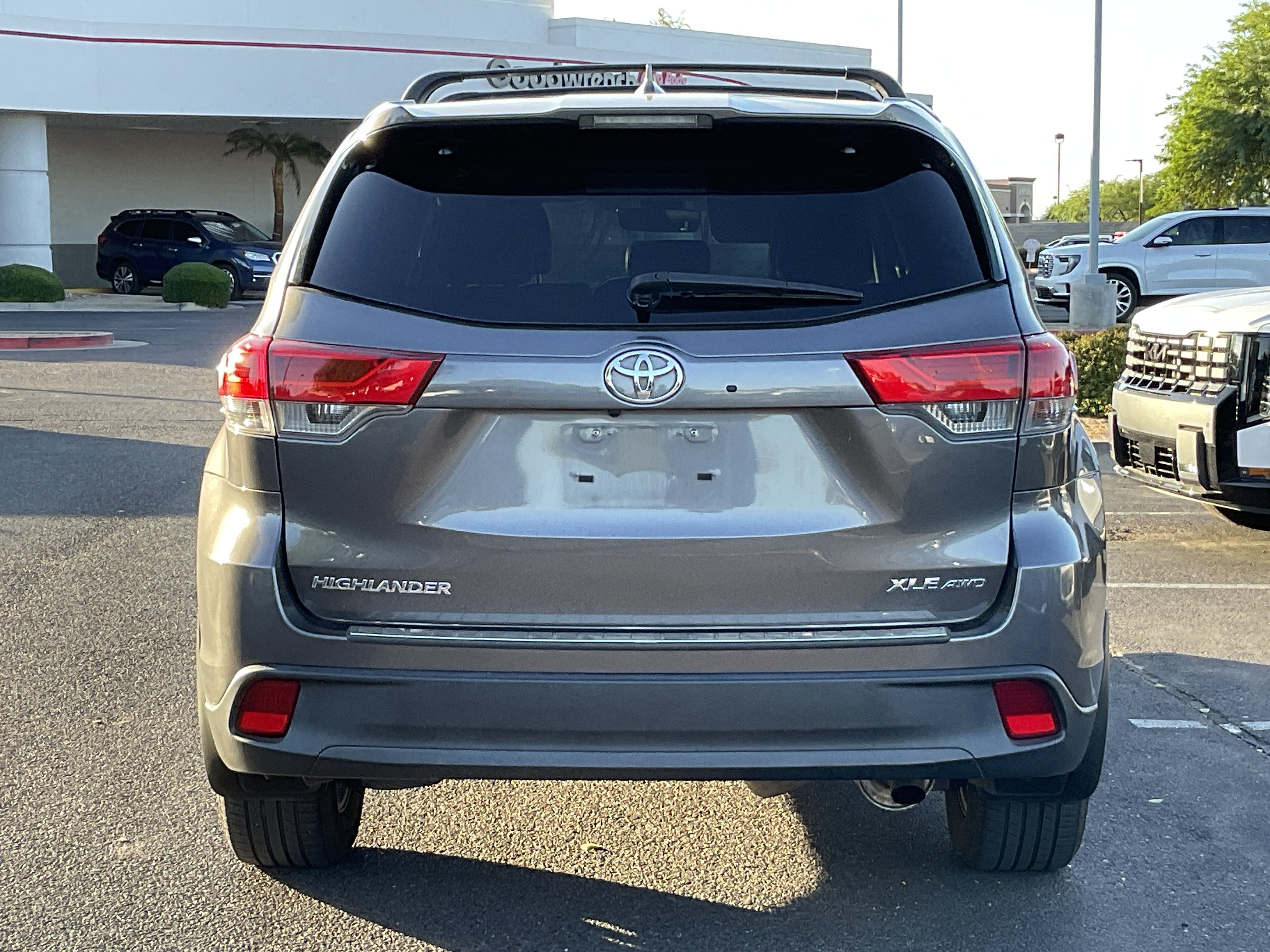 2017 Toyota Highlander XLE**1 OWNER CLN CF**