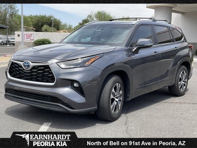 2023 Toyota Highlander Hybrid XLE