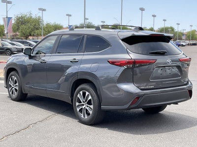 2023 Toyota Highlander Hybrid XLE