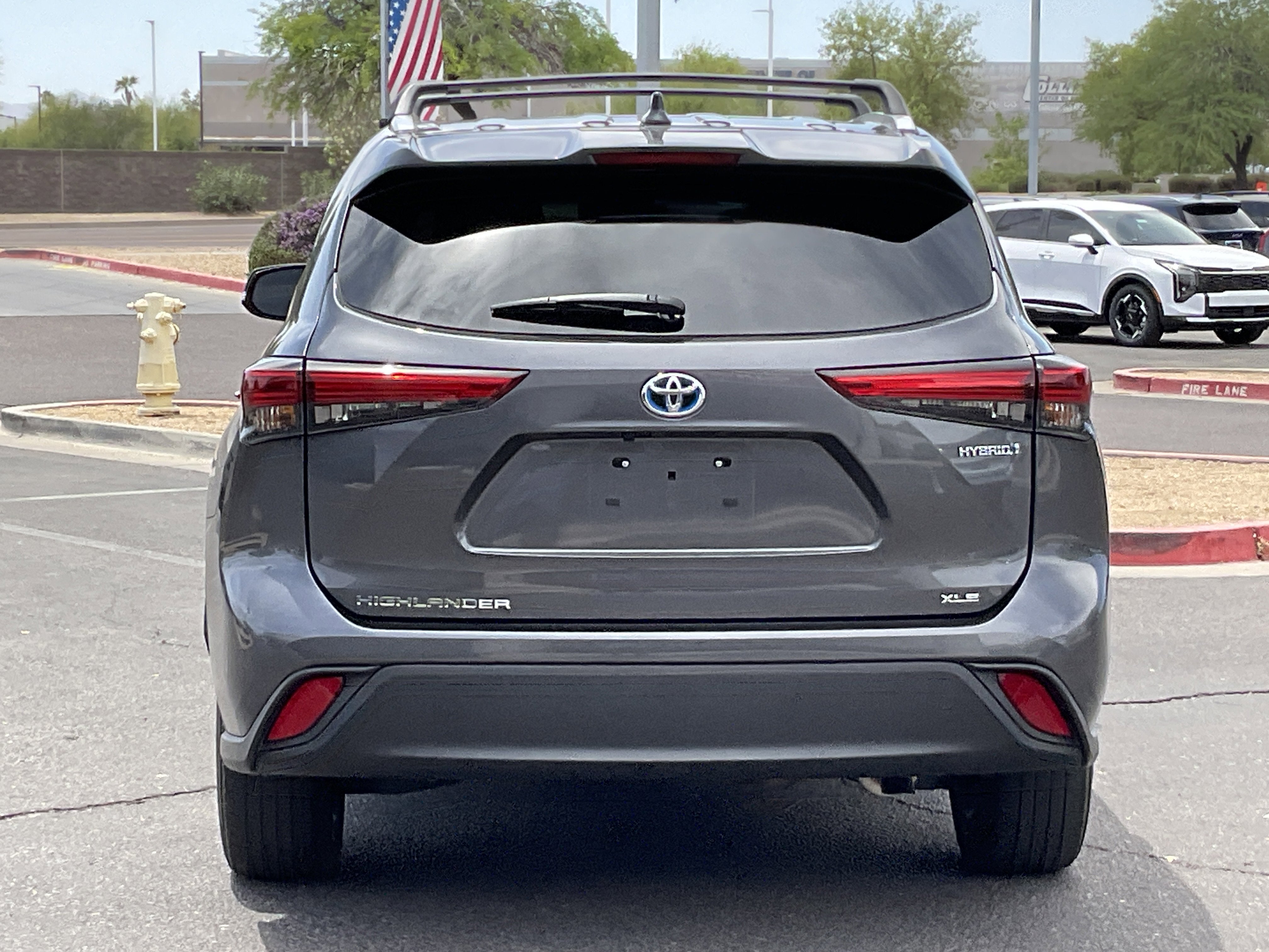 2023 Toyota Highlander Hybrid XLE