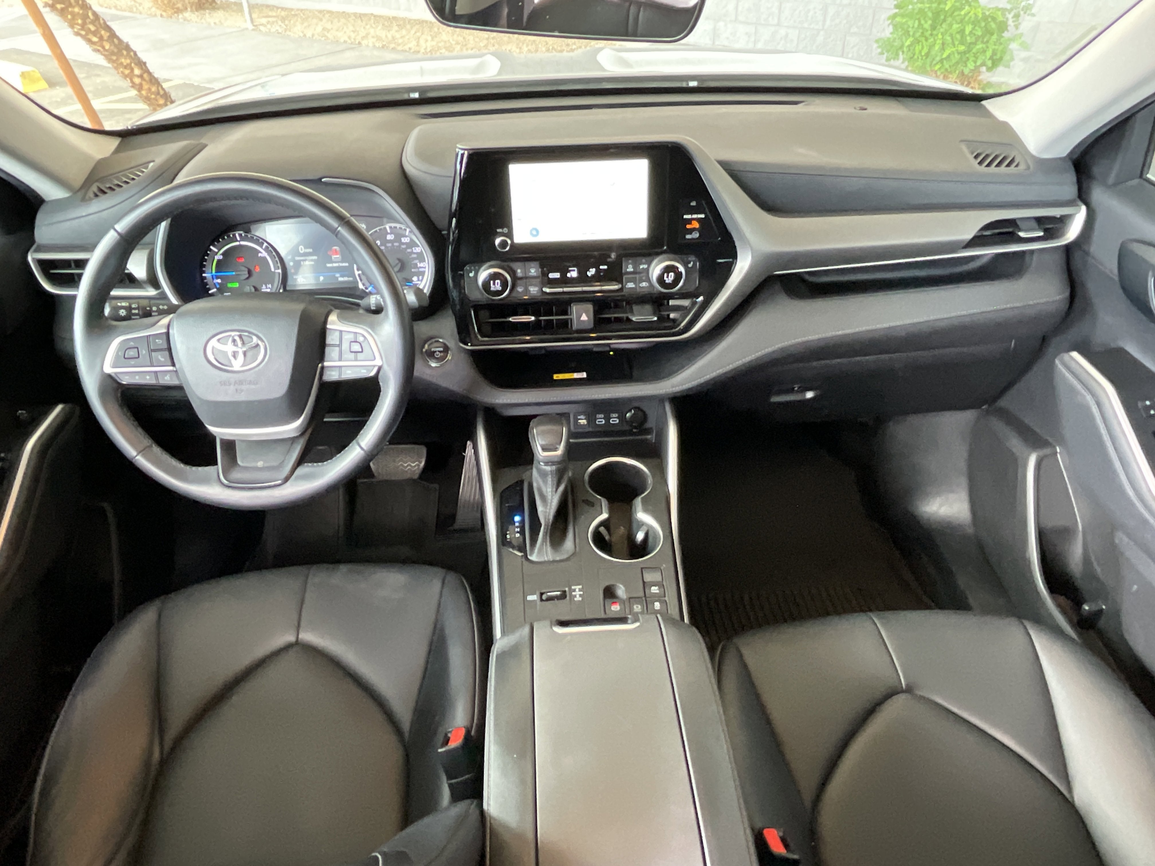 2023 Toyota Highlander Hybrid XLE