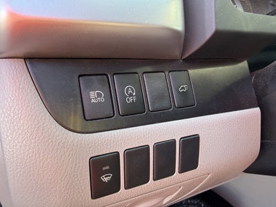 2018 Toyota Highlander SE* LOW MILES/ CLN CARFAX