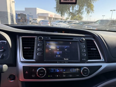 2018 Toyota Highlander SE* LOW MILES/ CLN CARFAX