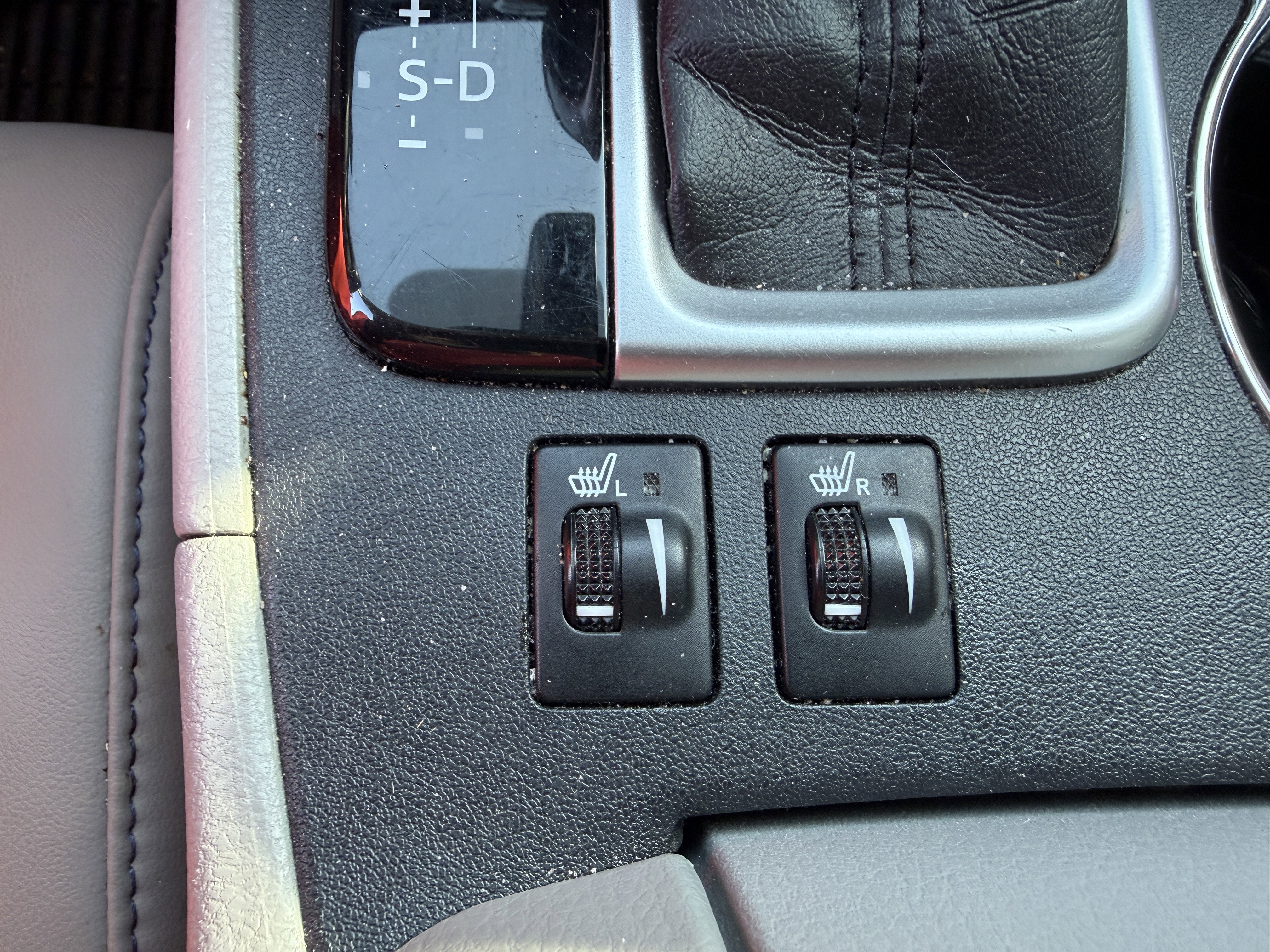 2018 Toyota Highlander SE* LOW MILES/ CLN CARFAX