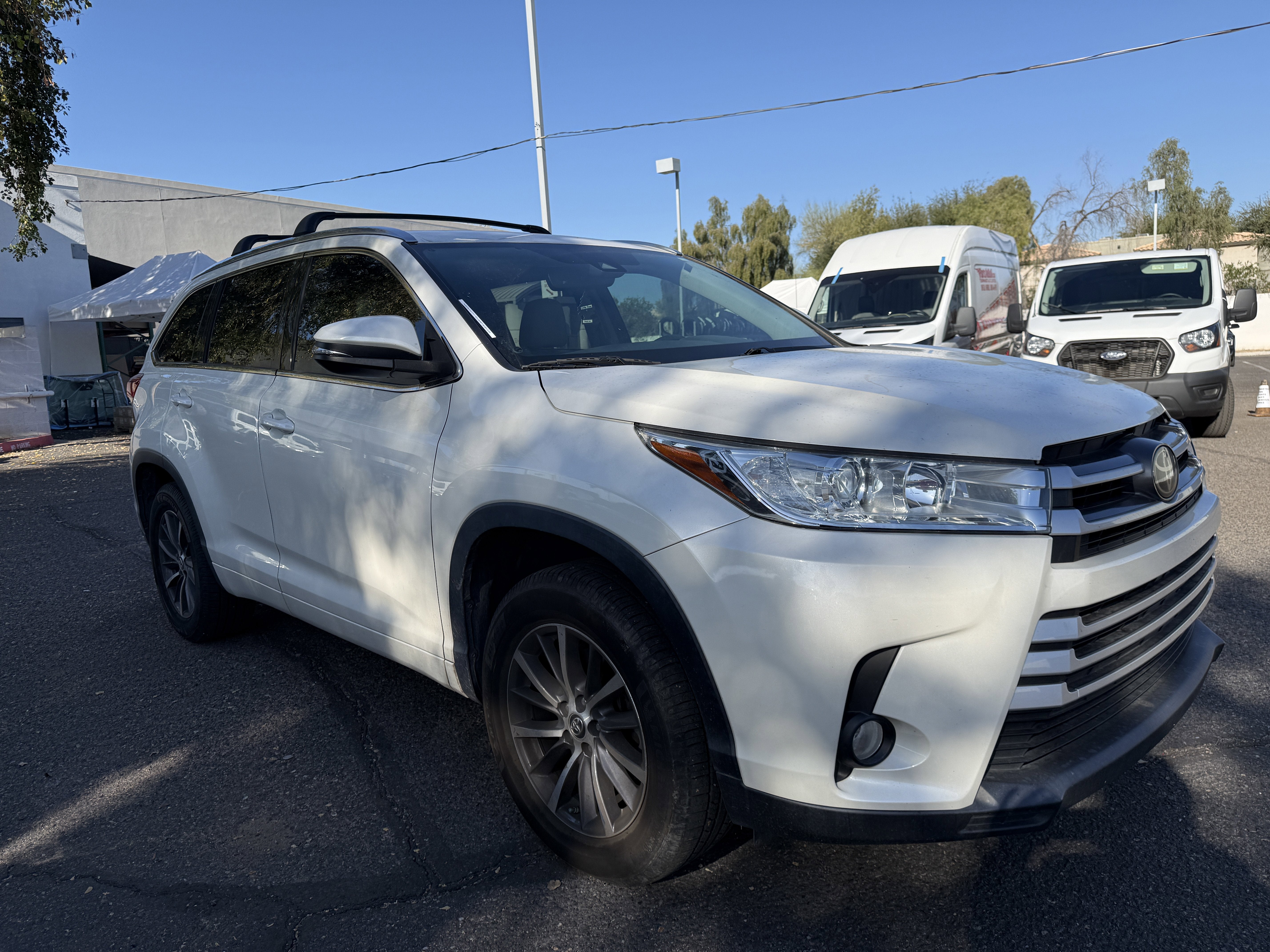 2018 Toyota Highlander SE* LOW MILES/ CLN CARFAX