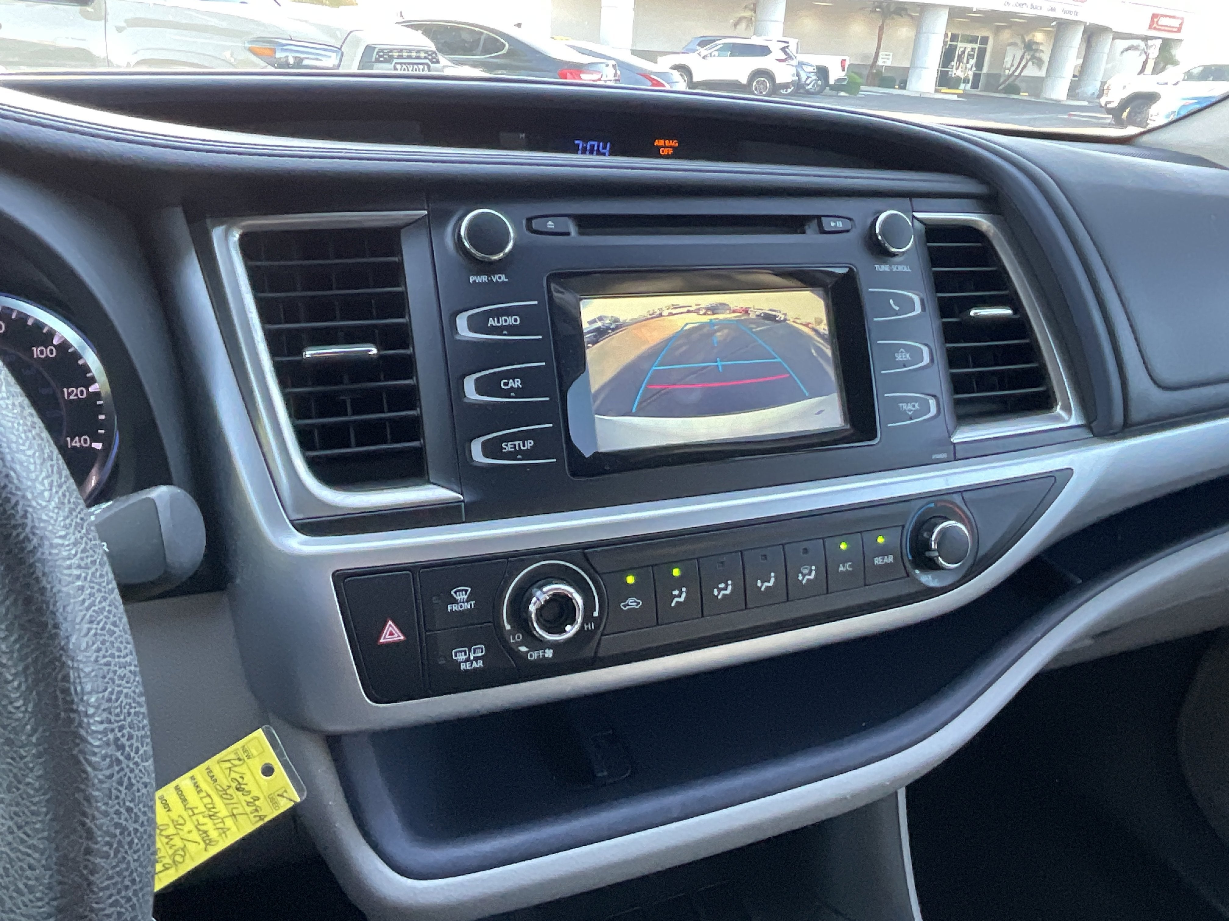 2014 Toyota Highlander LE