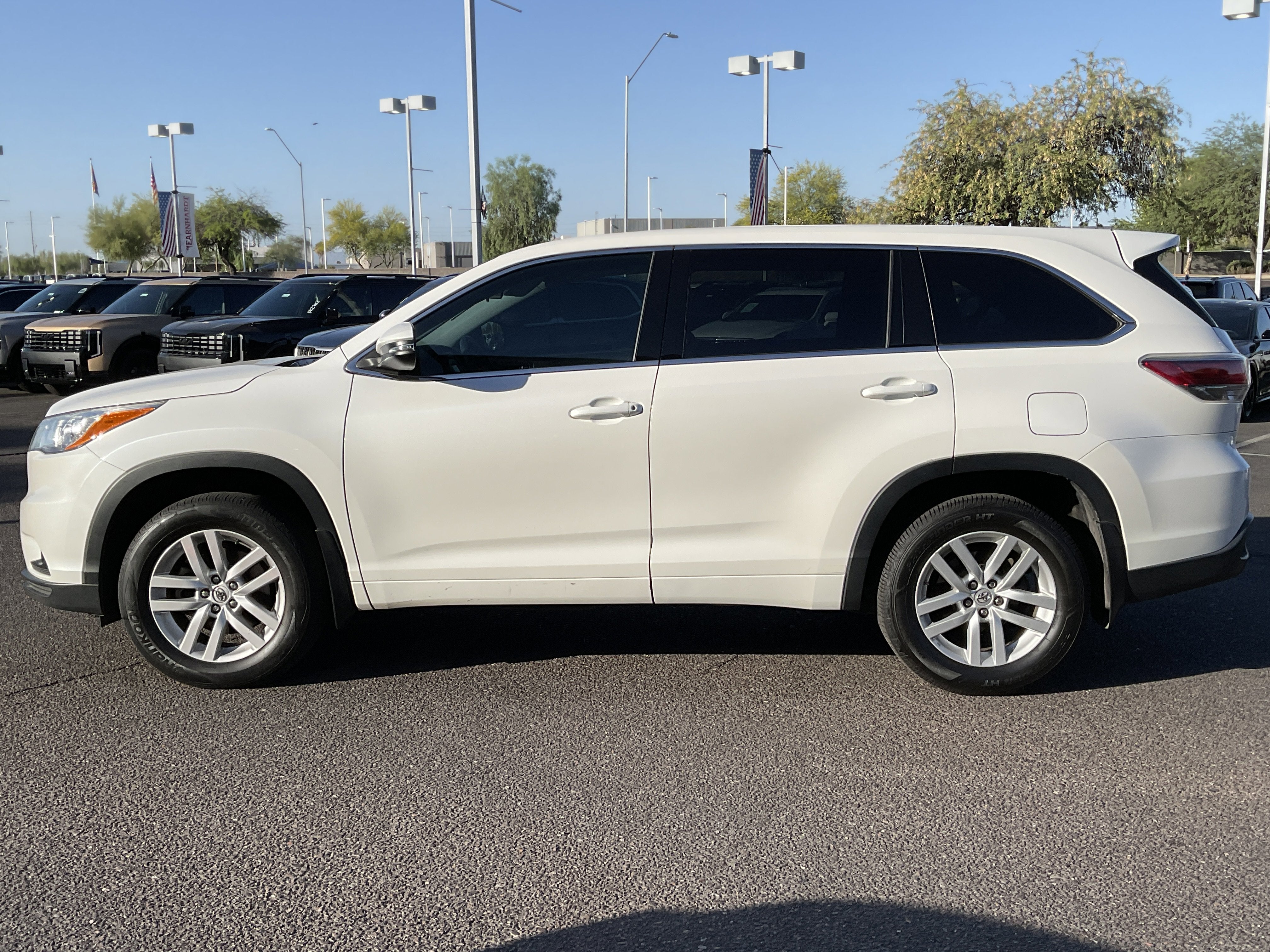 2014 Toyota Highlander LE