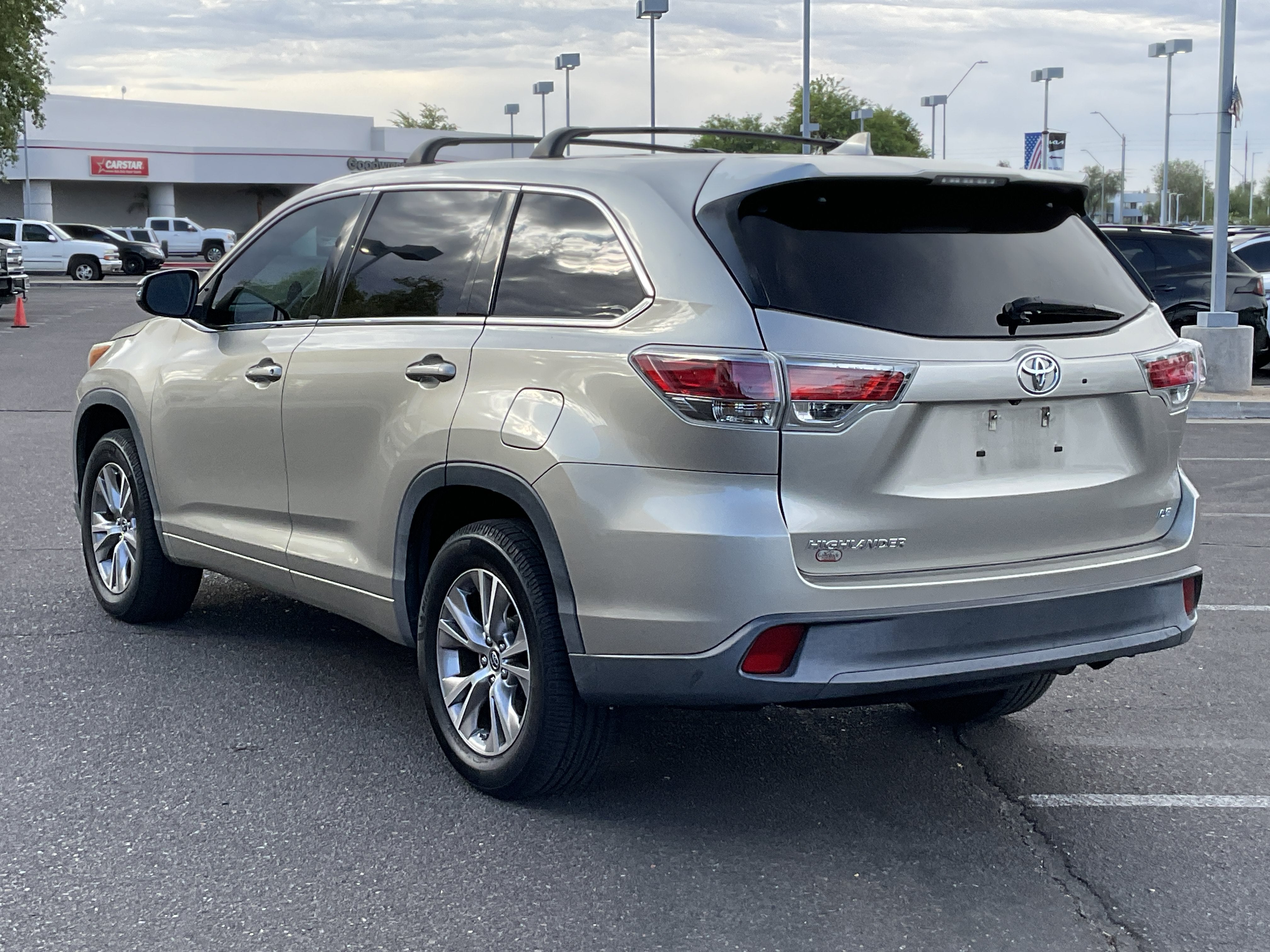 2016 Toyota Highlander LE