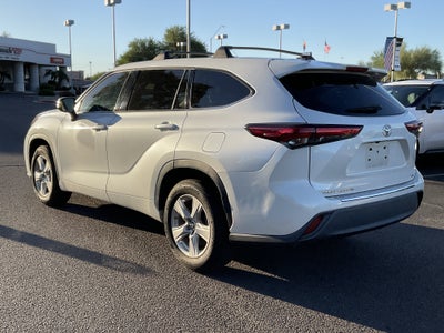 2021 Toyota Highlander LE