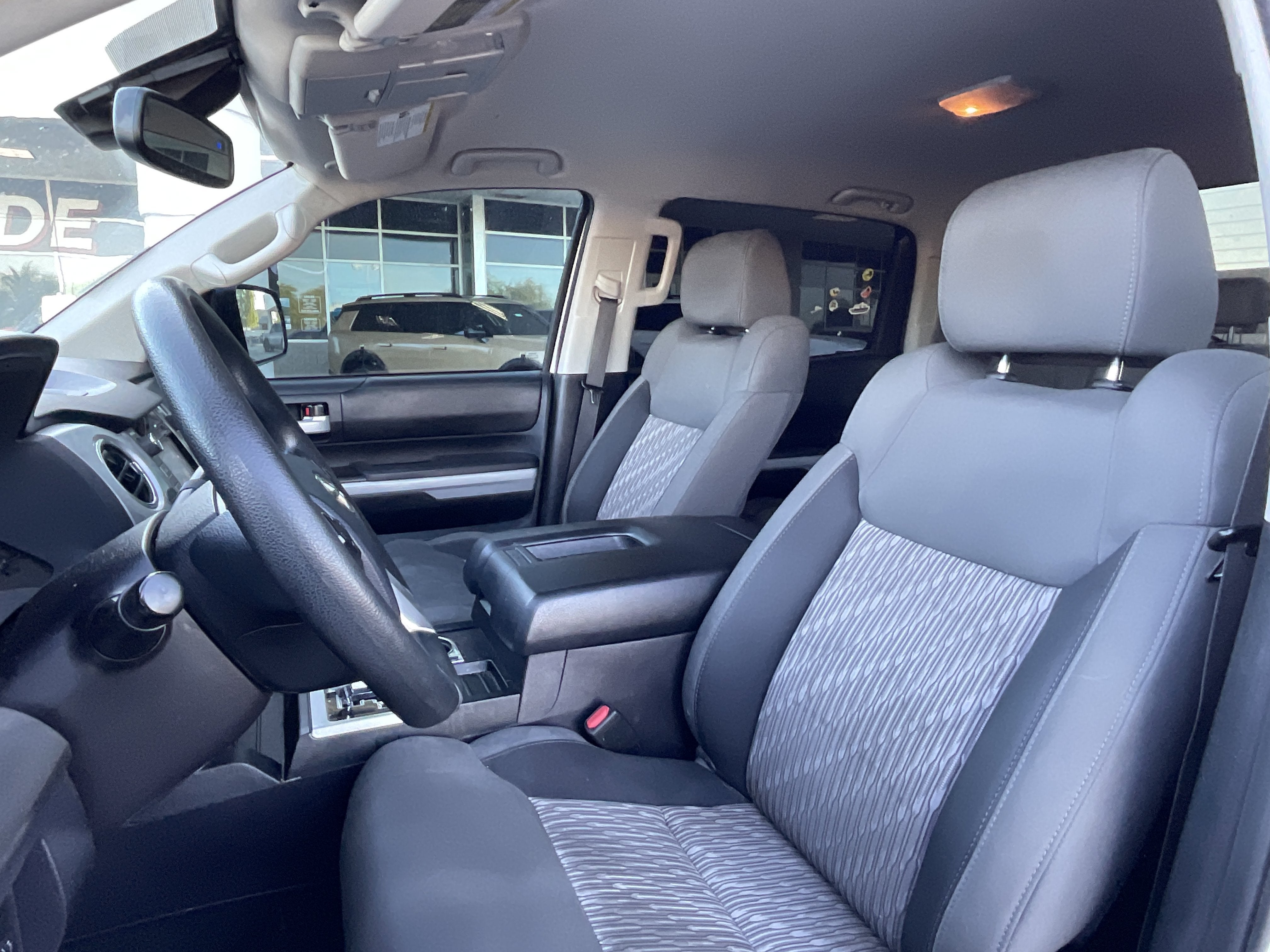2018 Toyota Tundra 4WD SR5