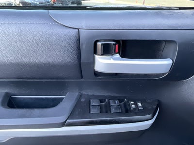 2018 Toyota Tundra 4WD SR5