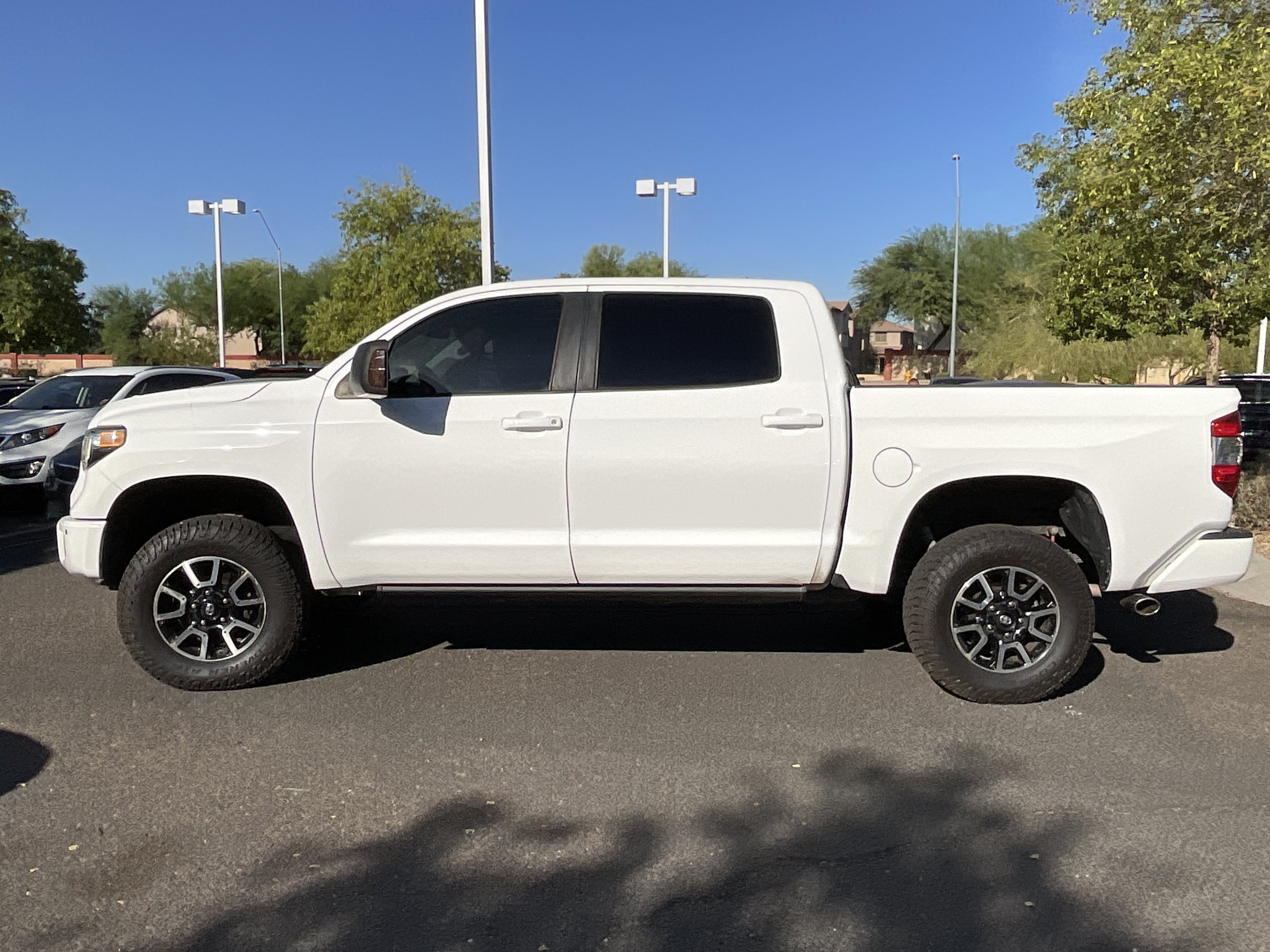 2014 Toyota Tundra 4WD Truck LTD