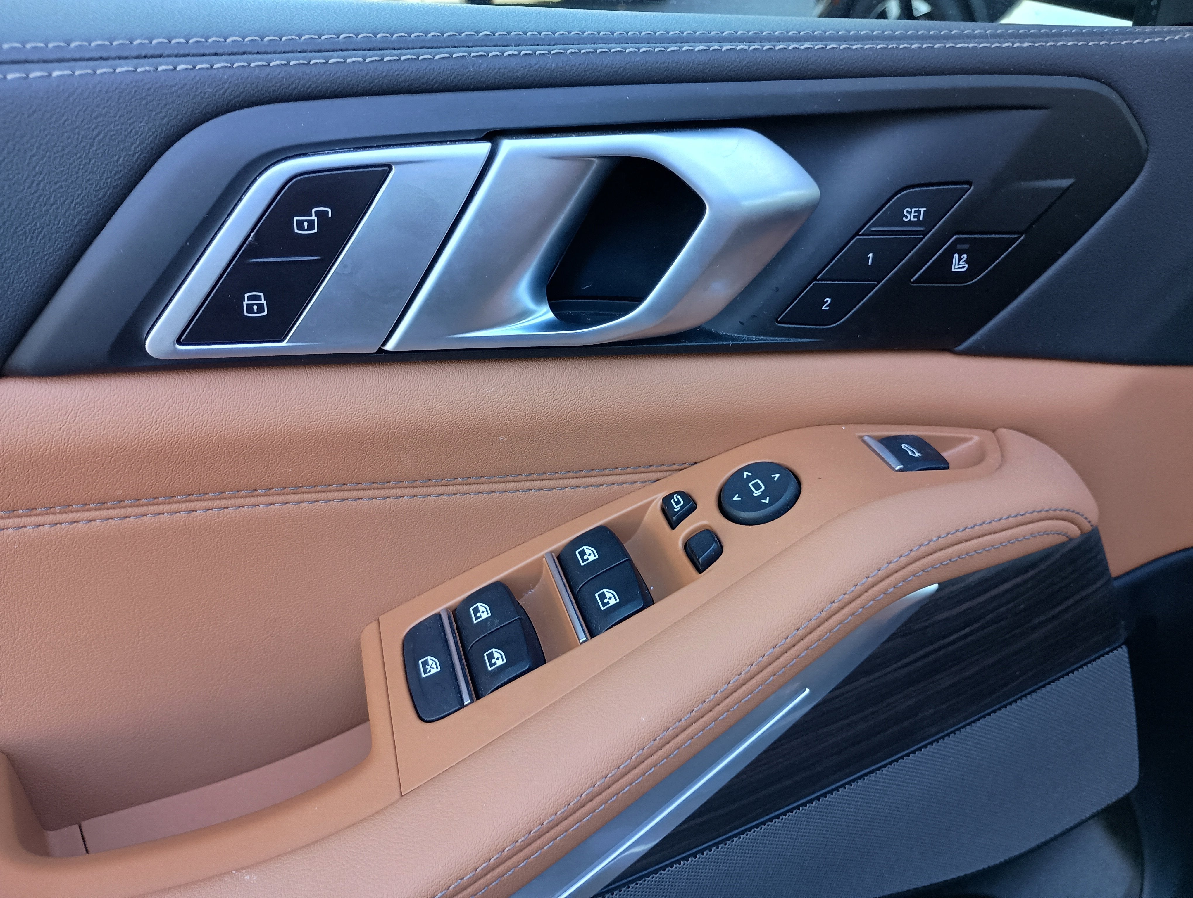 2024 BMW X5 sDrive40i *75K MSRP*