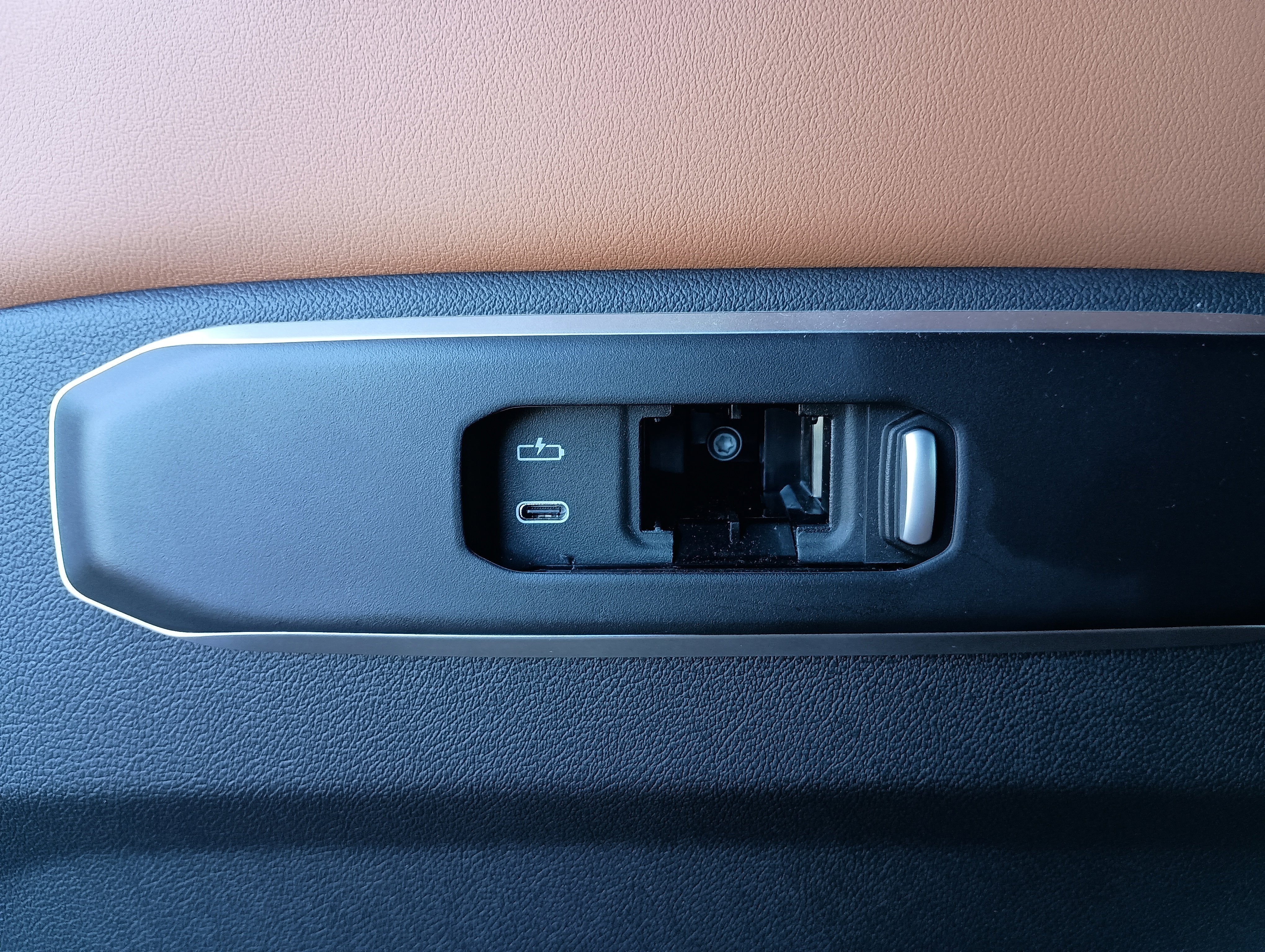 2024 BMW X5 sDrive40i *75K MSRP*