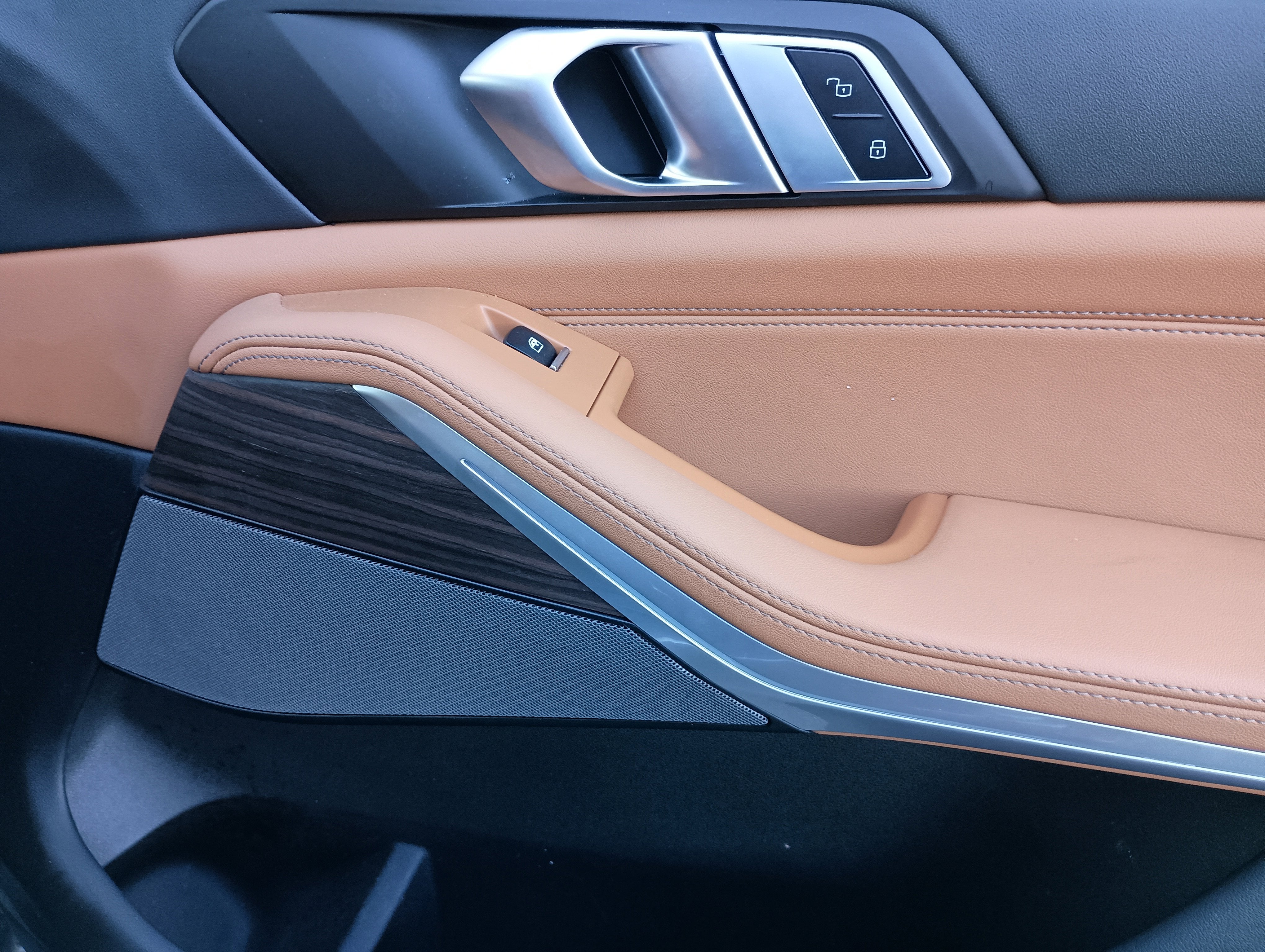 2024 BMW X5 sDrive40i *75K MSRP*