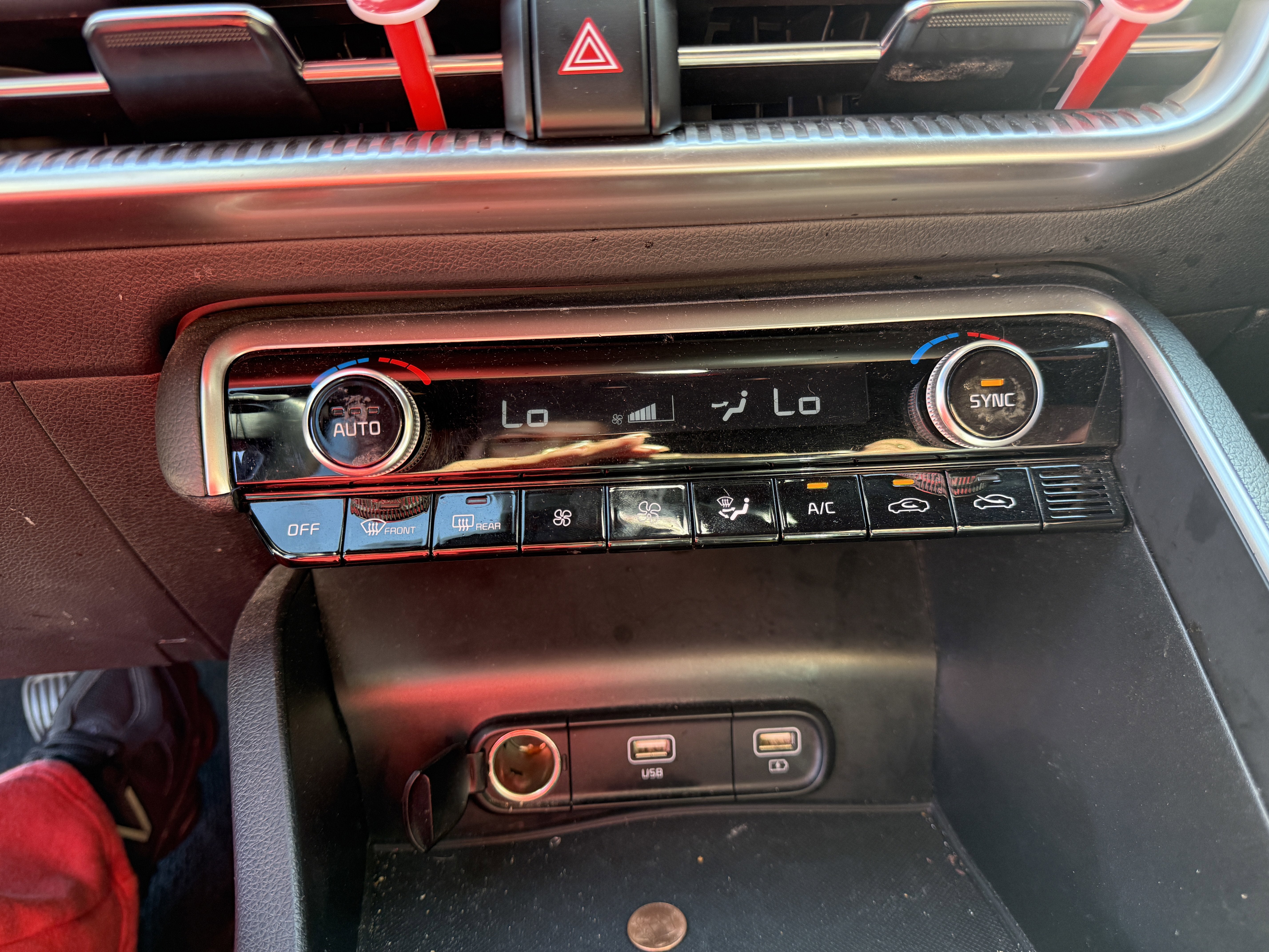 2024 Kia K5 GT-Line* 1 OWNER/ CLN CARFAX