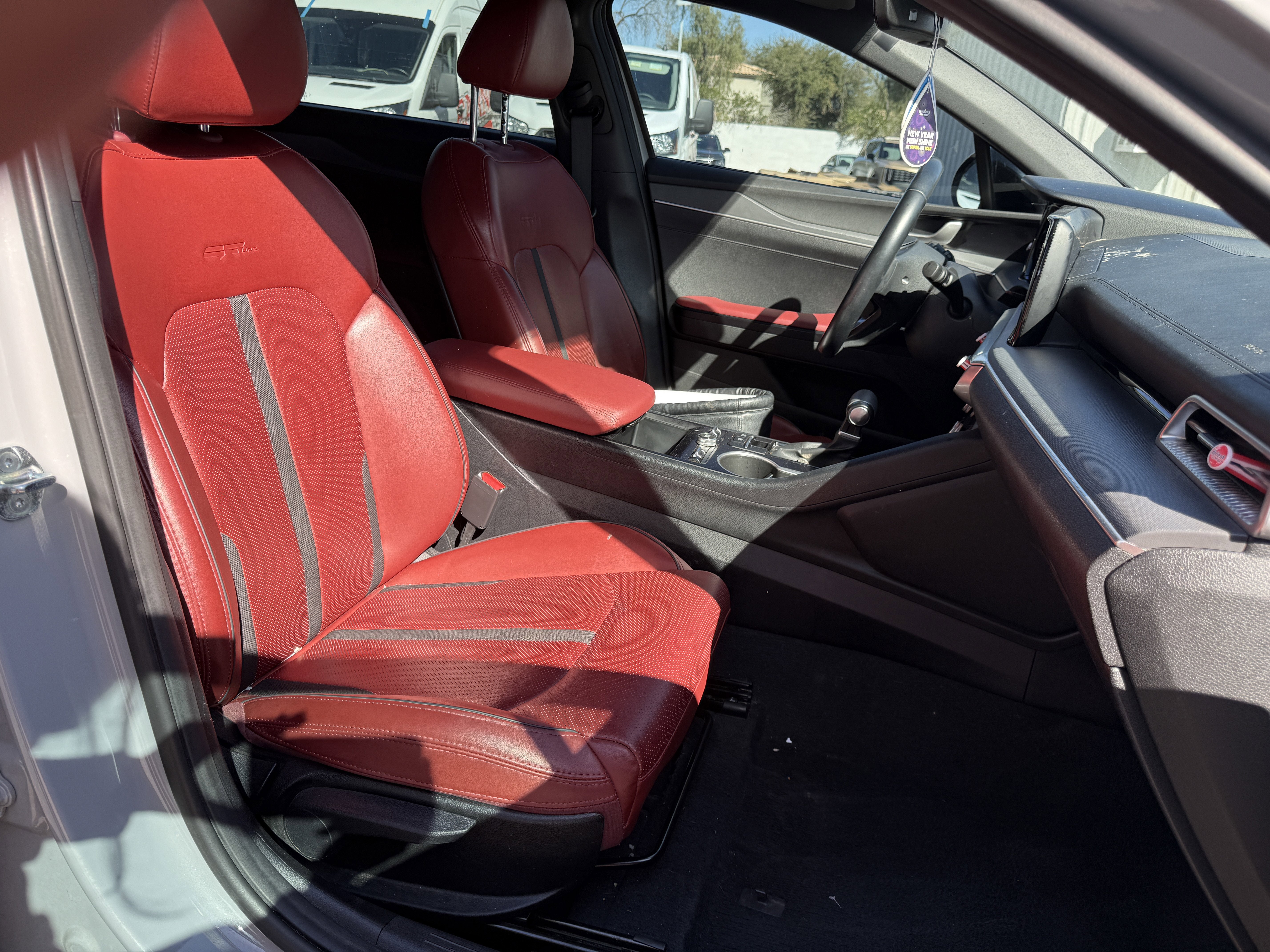 2024 Kia K5 GT-Line* 1 OWNER/ CLN CARFAX