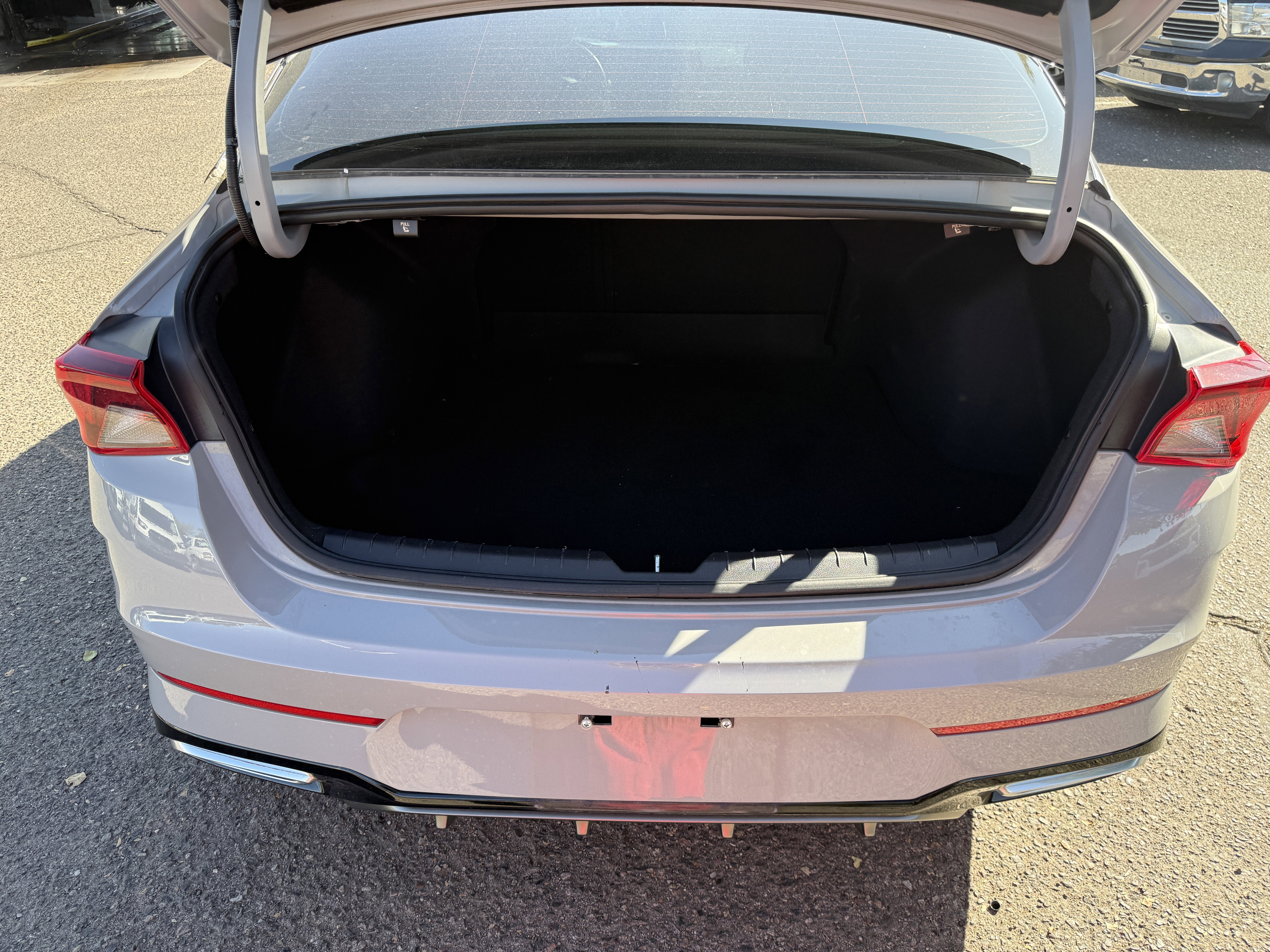 2024 Kia K5 GT-Line* 1 OWNER/ CLN CARFAX