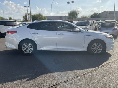 2017 Kia Optima LX