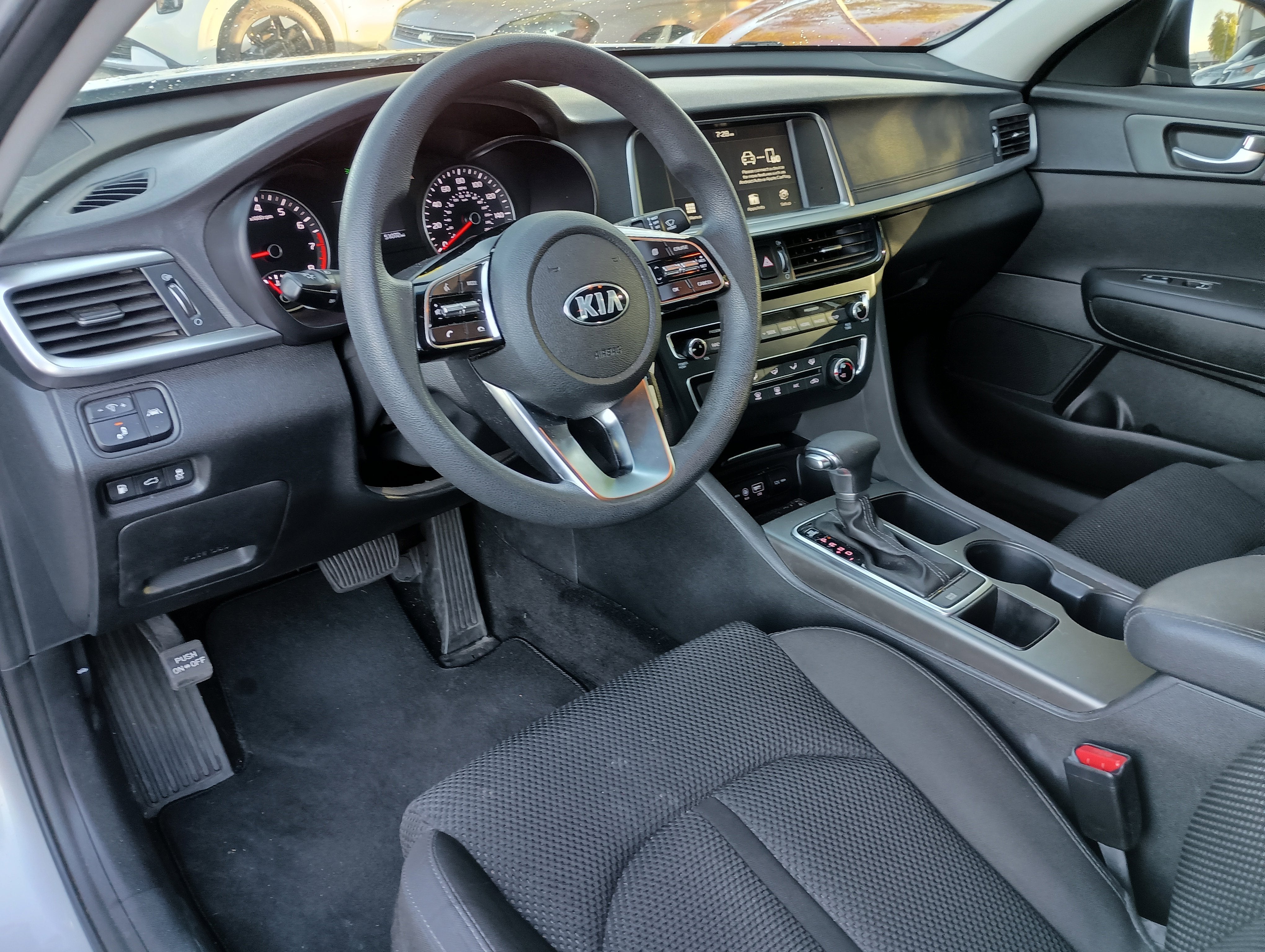 2019 Kia Optima LX* 1 OWNER/ CLEAN CARFAX
