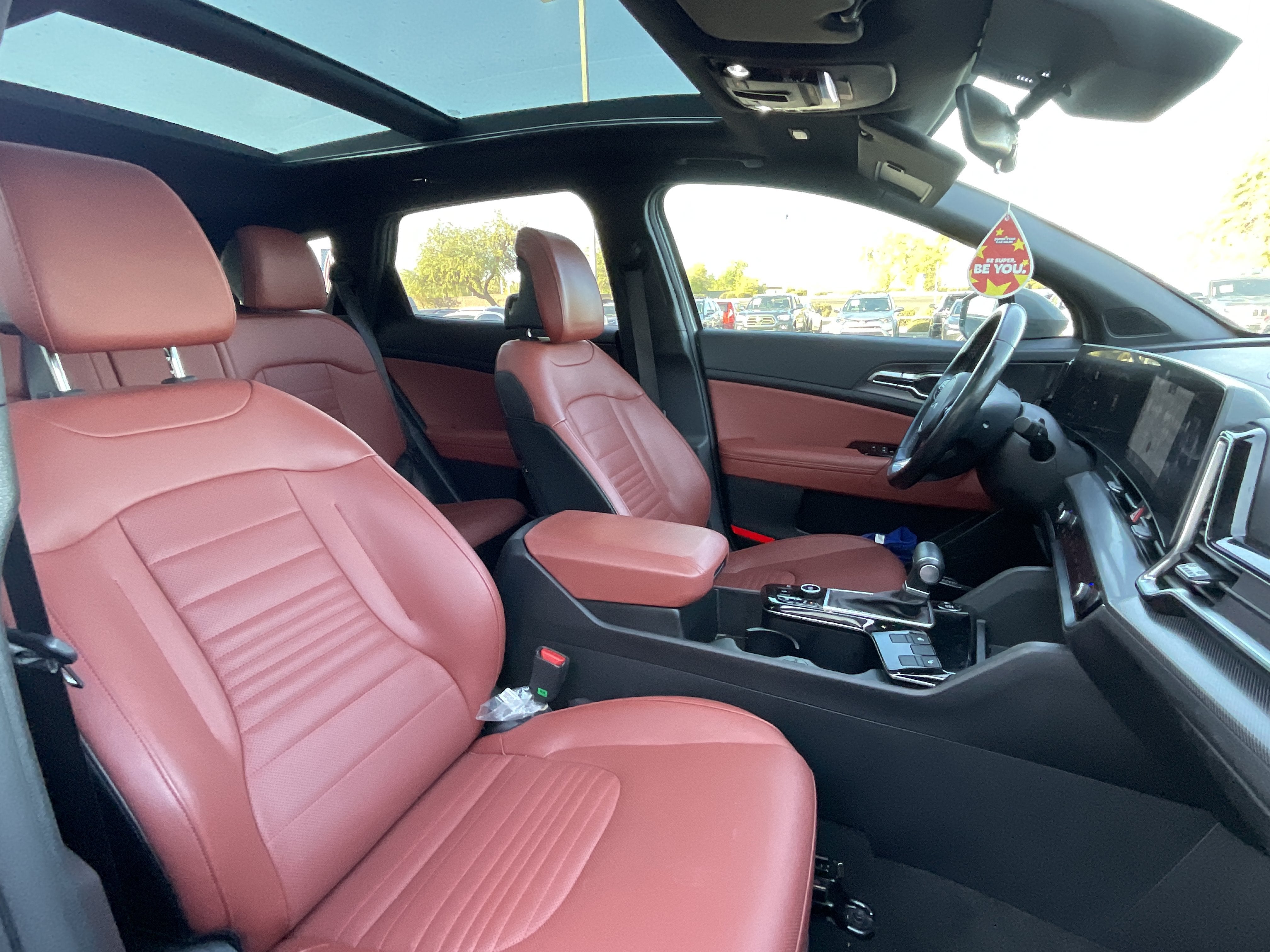 2024 Kia Sportage SX