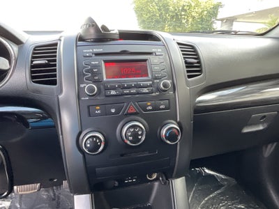 2013 Kia Sorento LX